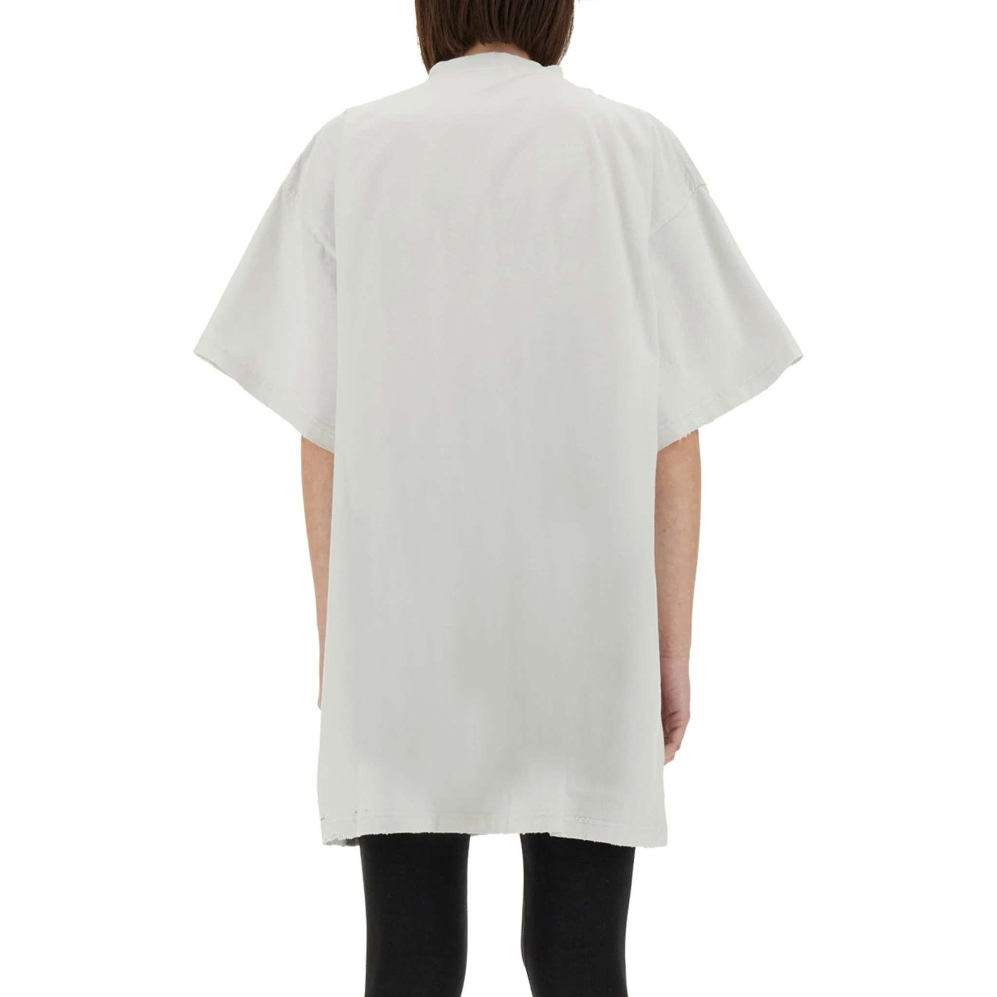 OVERSIZE T-SHIRT