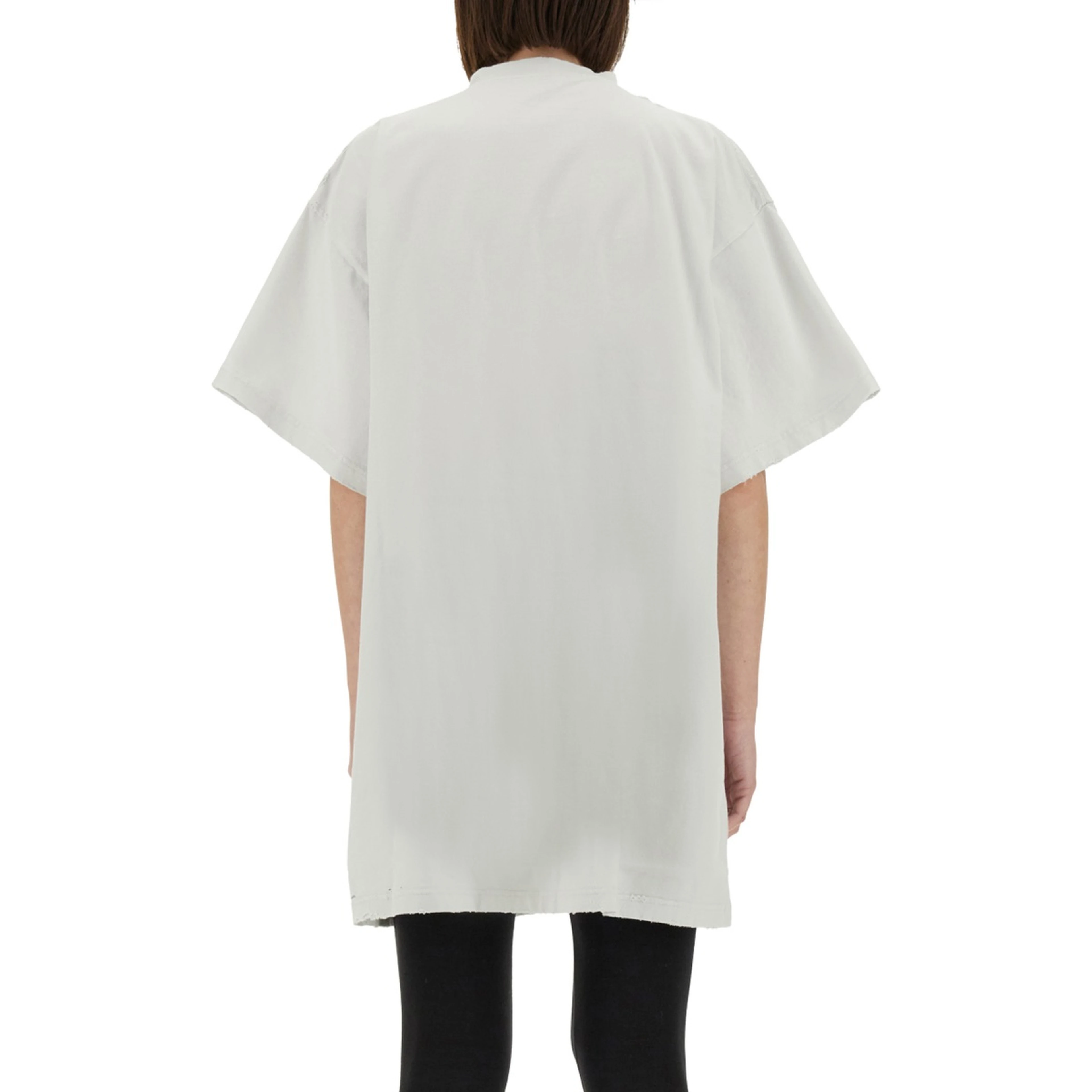 OVERSIZE T-SHIRT