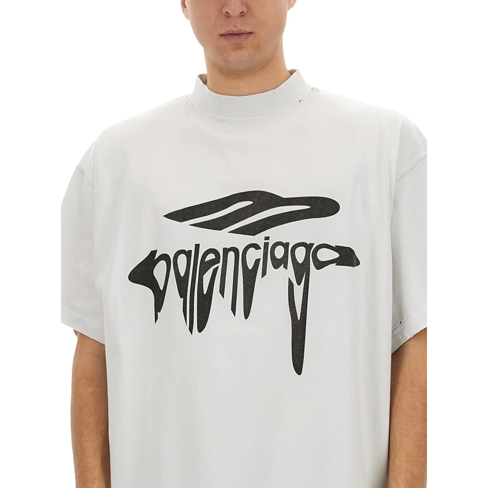 OVERSIZE T-SHIRT
