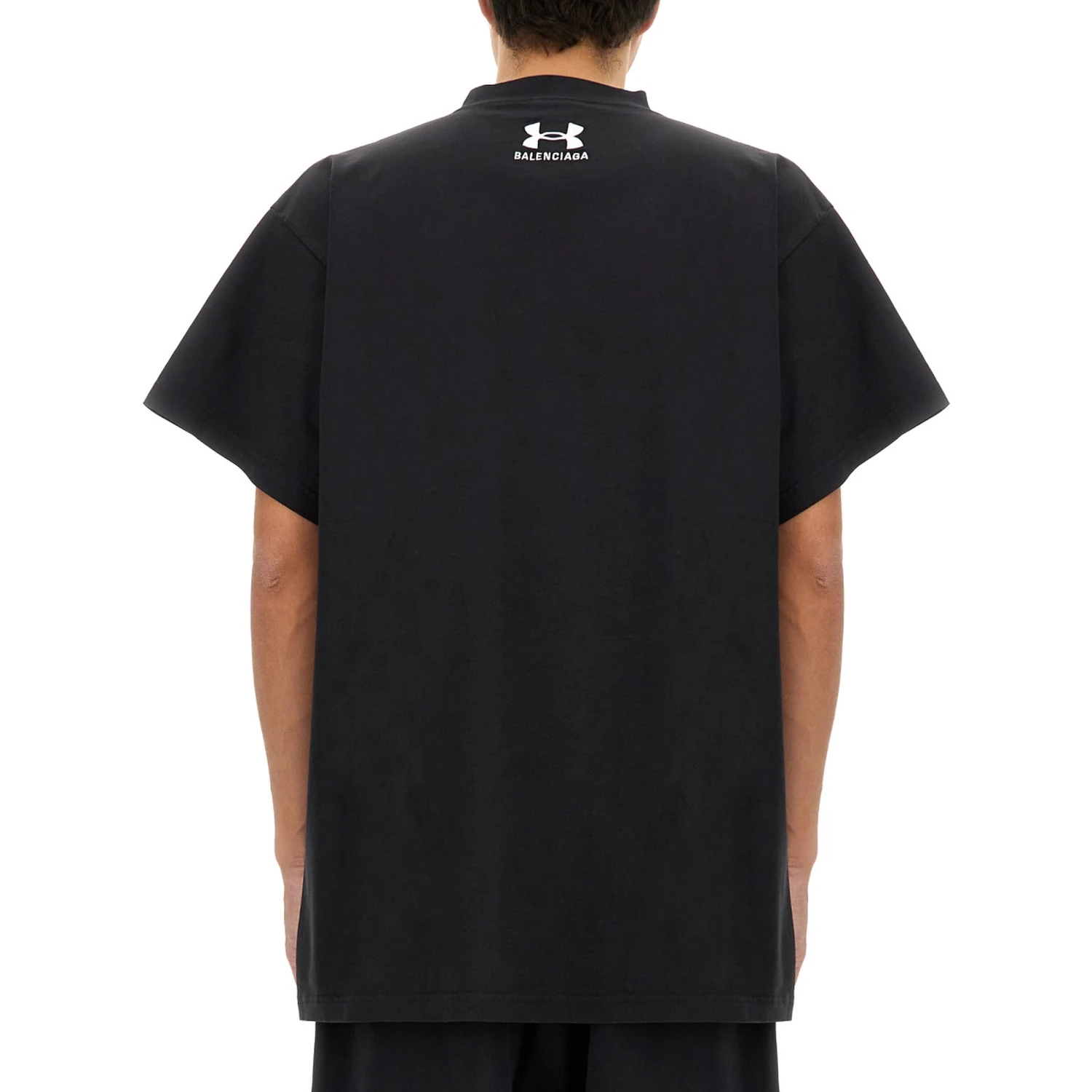 OVERSIZE T-SHIRT