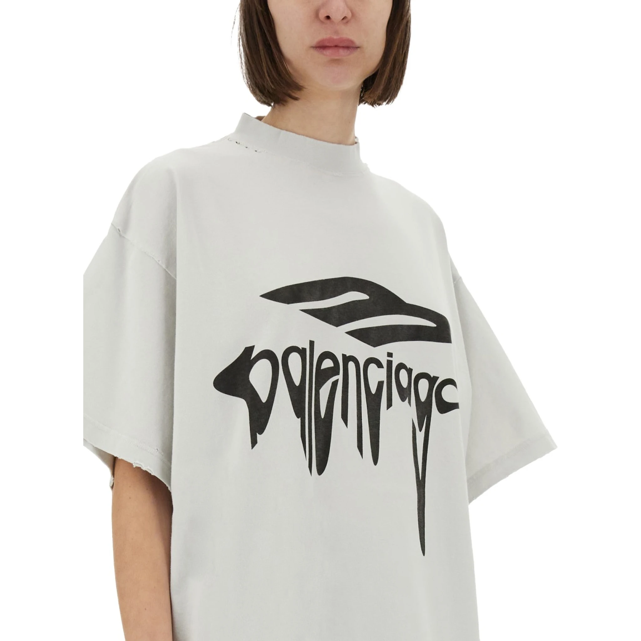 OVERSIZE T-SHIRT