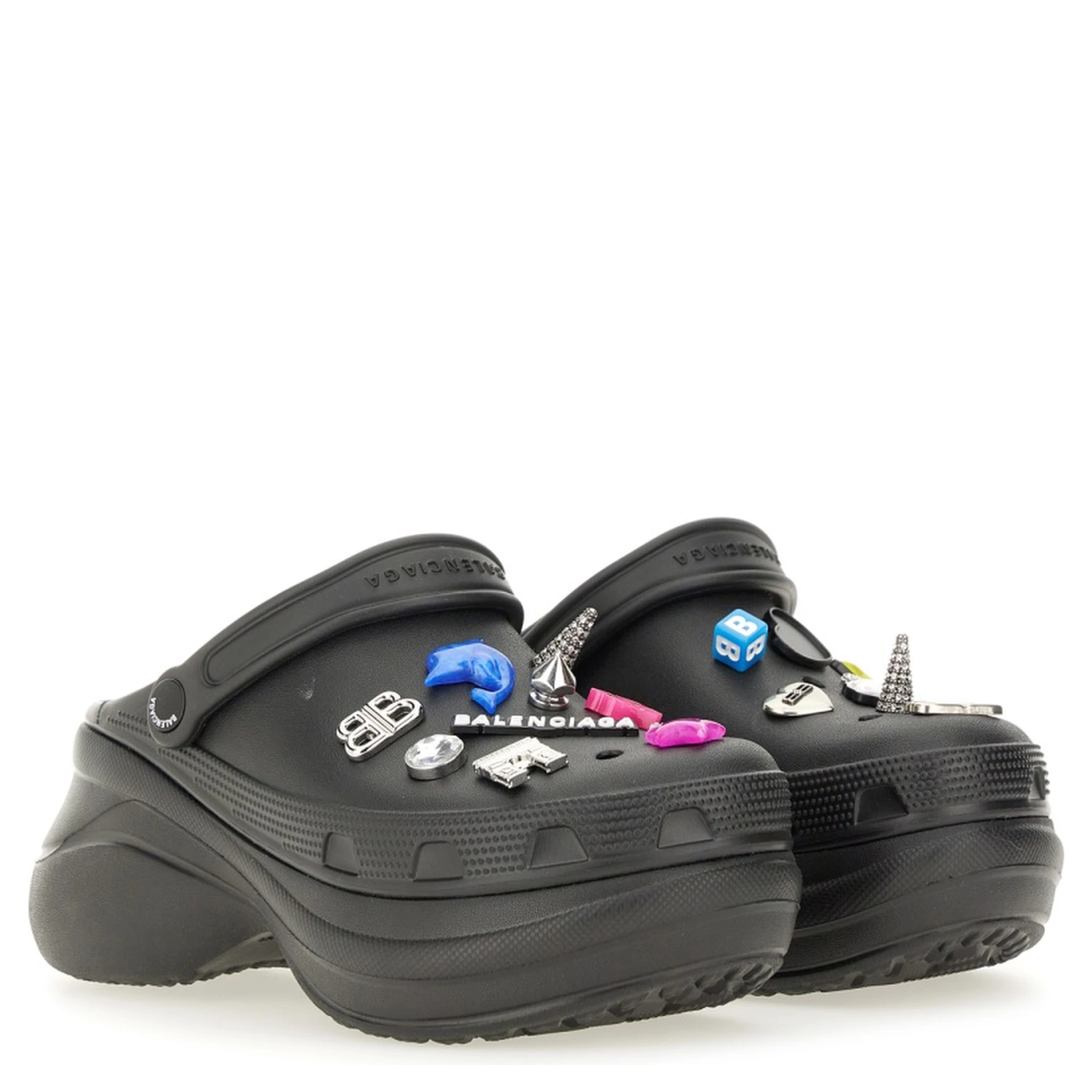 "CROCS JIBBITZ" SABOT