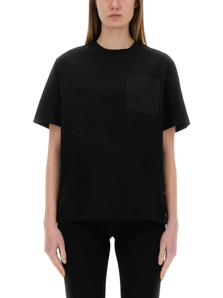 T-SHIRT WITH SIDE BUTTONS