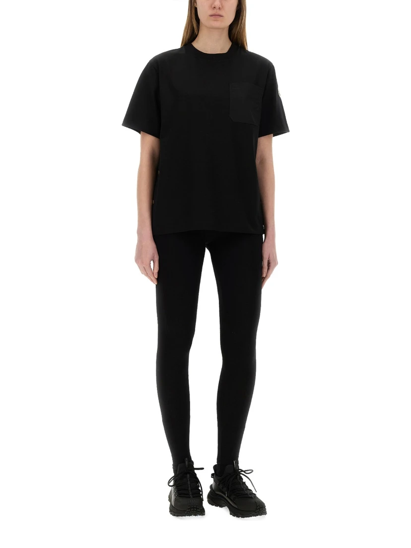 T-SHIRT WITH SIDE BUTTONS