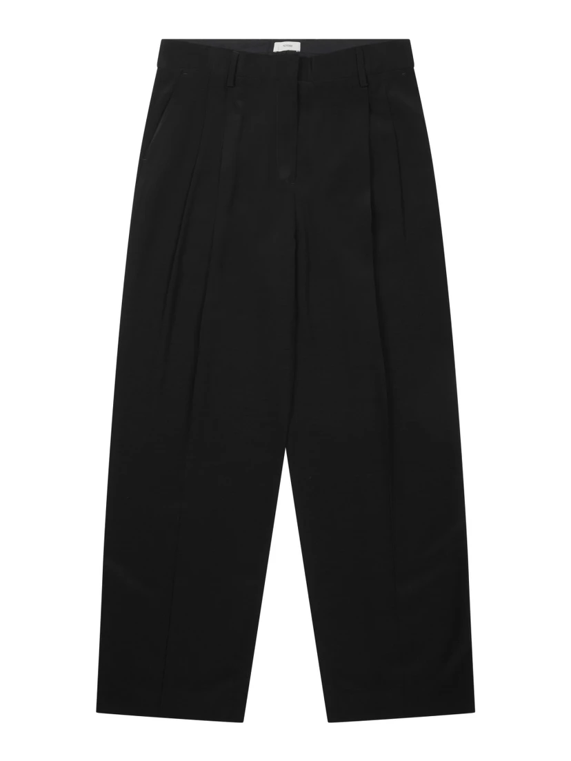 STRAIGHT PANTS WITH PLEATS