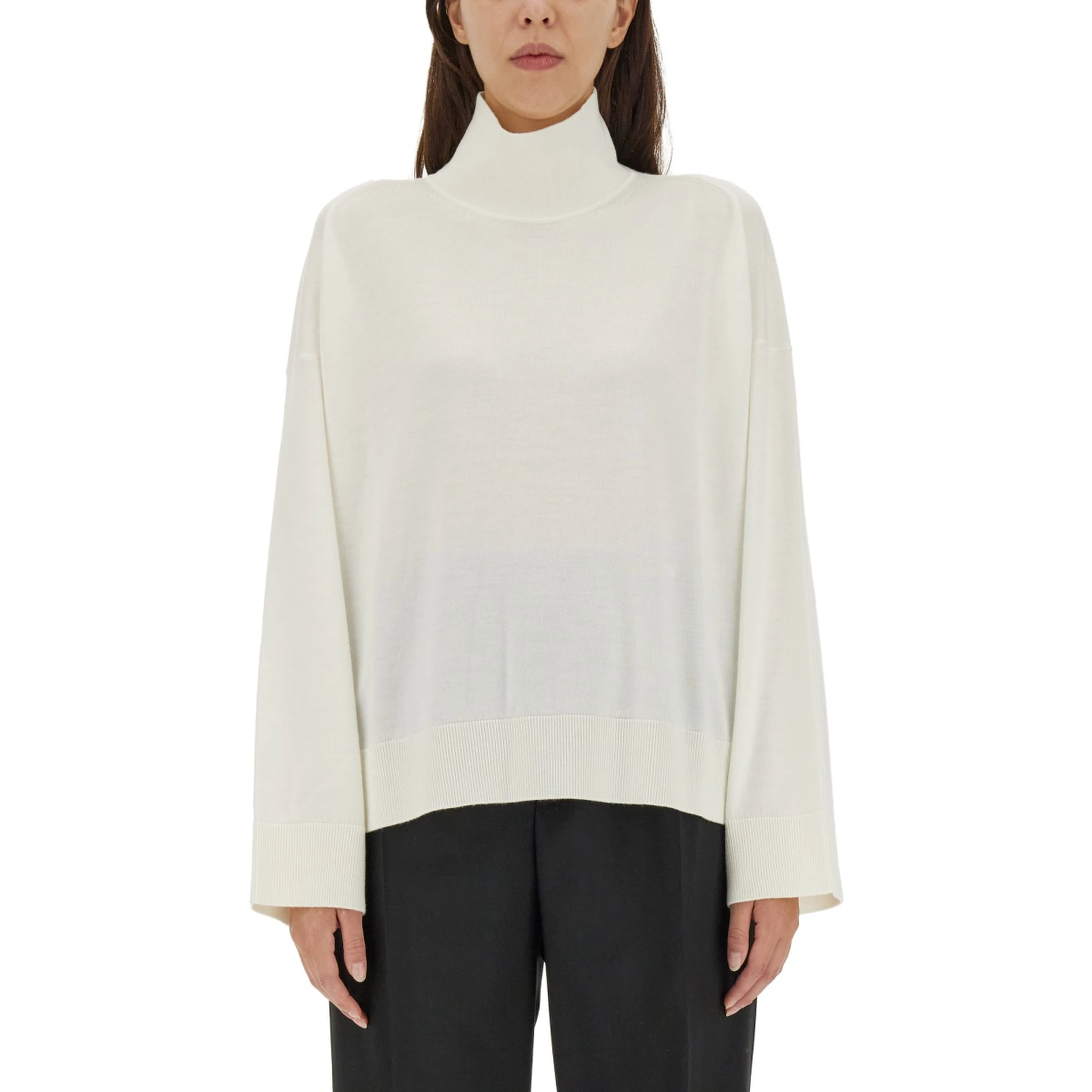 TURTLENECK SWEATER
