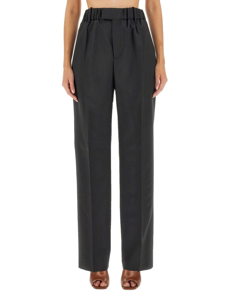 LOOSE-FITTING PANTS