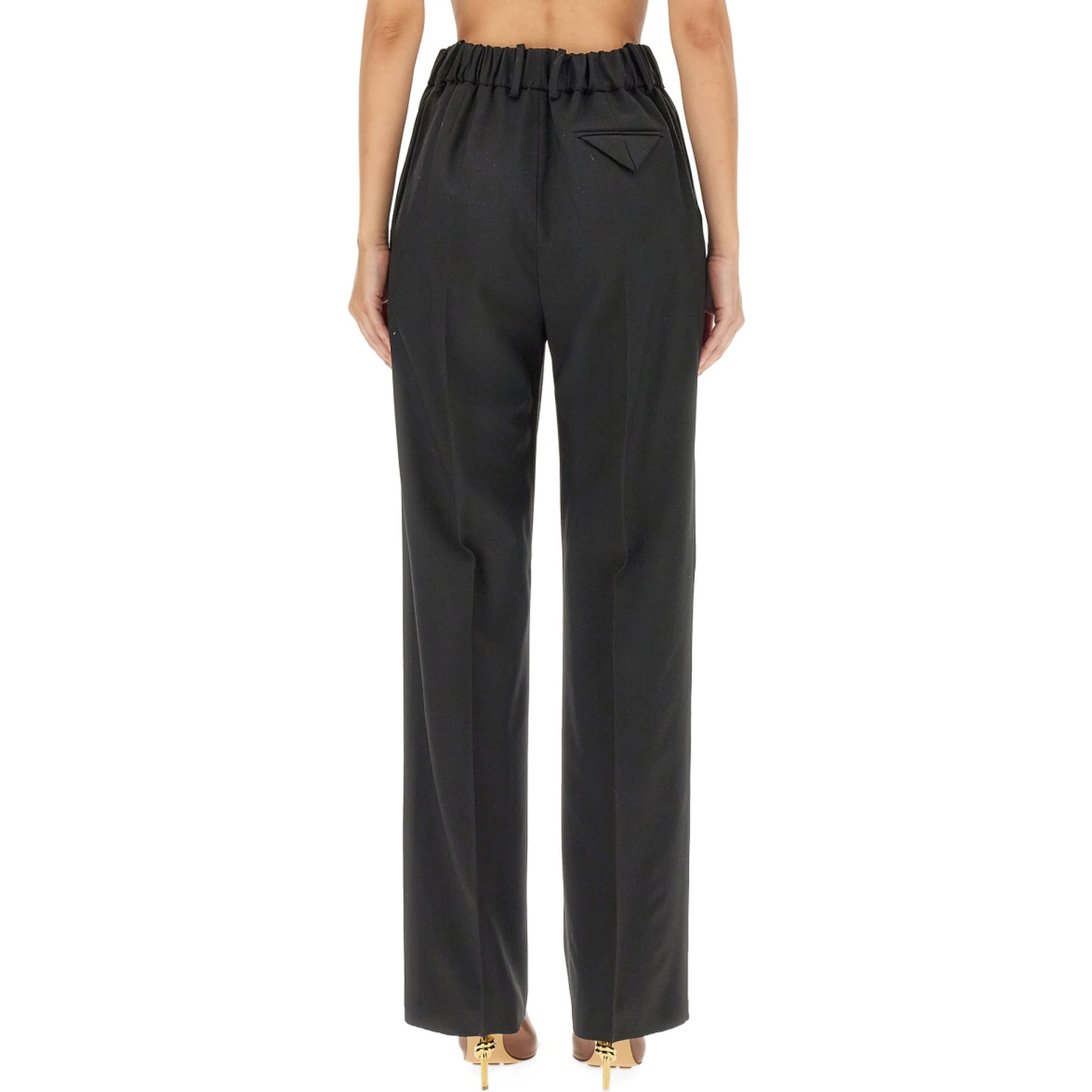 LOOSE-FITTING PANTS