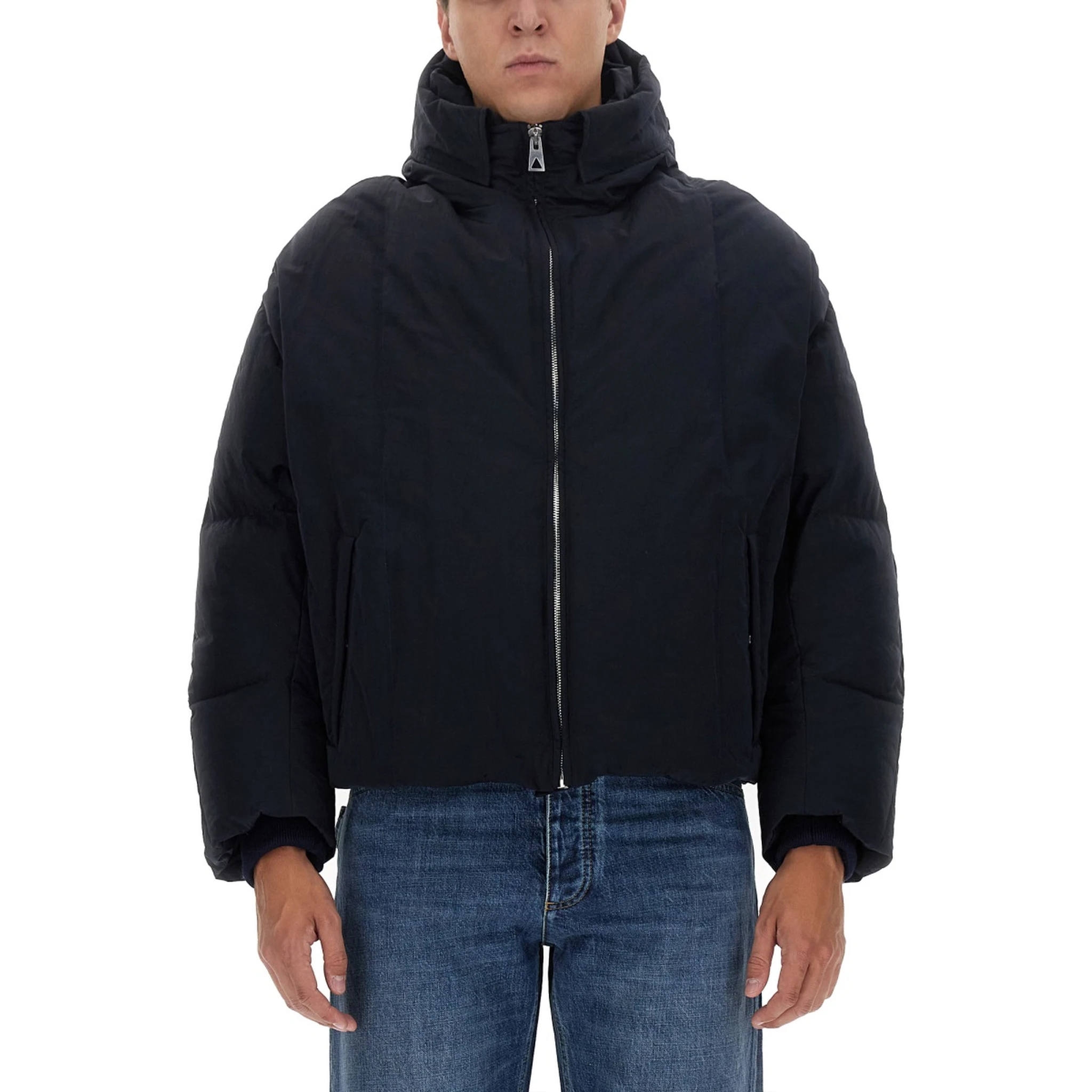 DOWN JACKET IN TECH