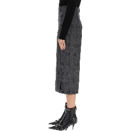 DECONSTRUCTED SHORTS