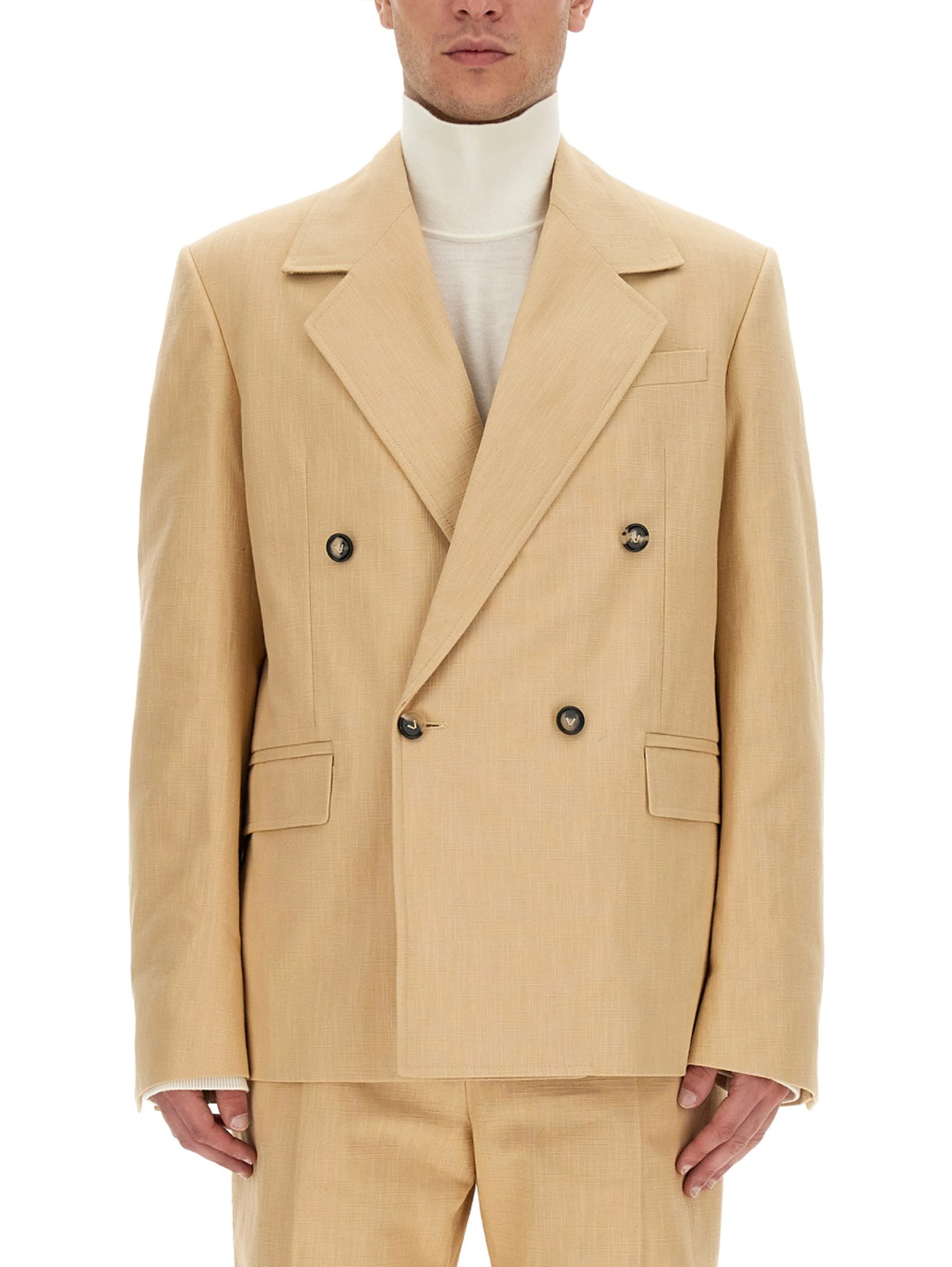 DOUBLE-BREASTED JACKET