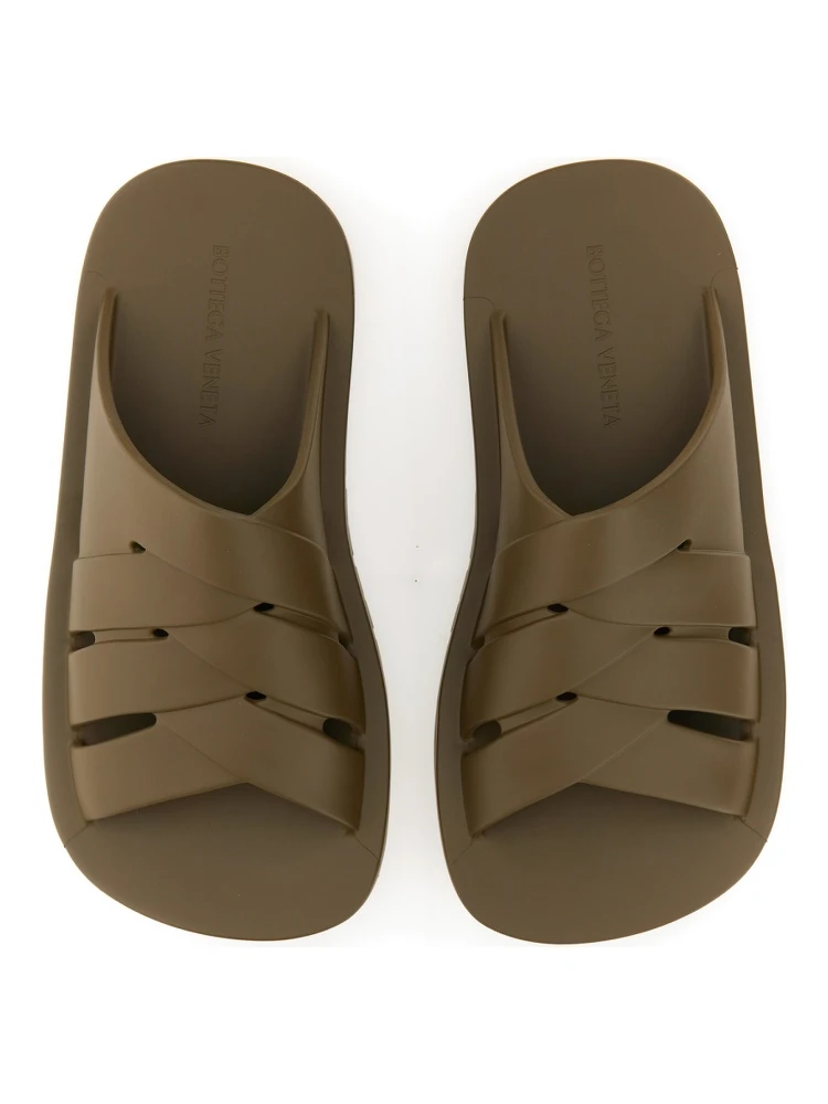 RUBBER SANDALS alternative