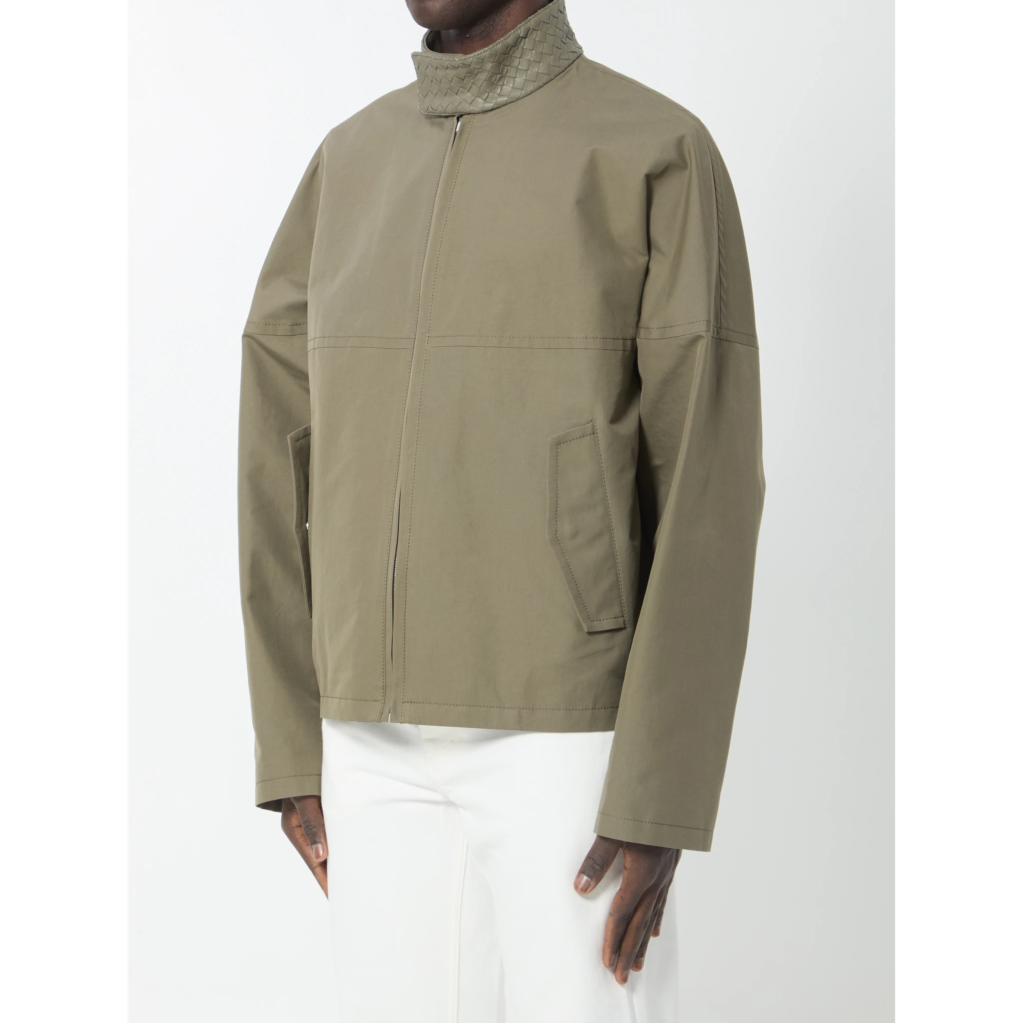 Compact cotton jacket