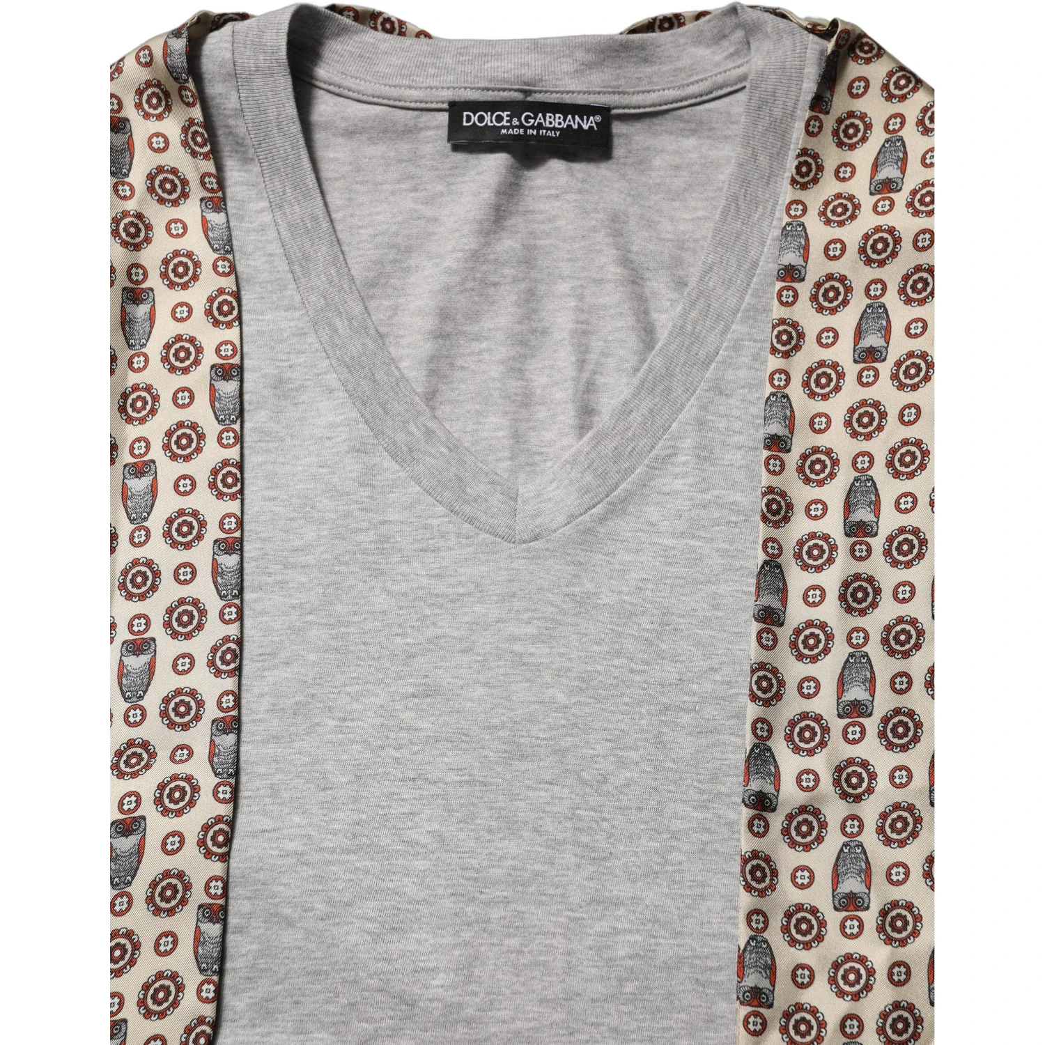 Gray Cotton V-neck Owl Silk Scarf Top T-shirt