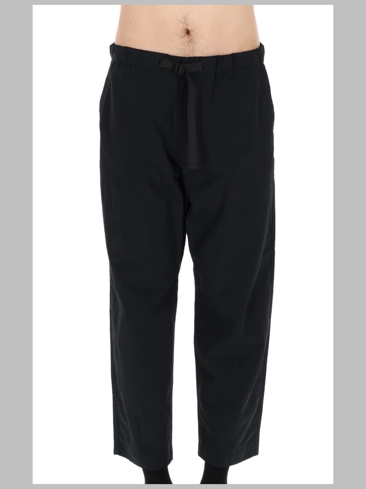 PANTALONE IN TESSUTO TECNICO CON CINTURA