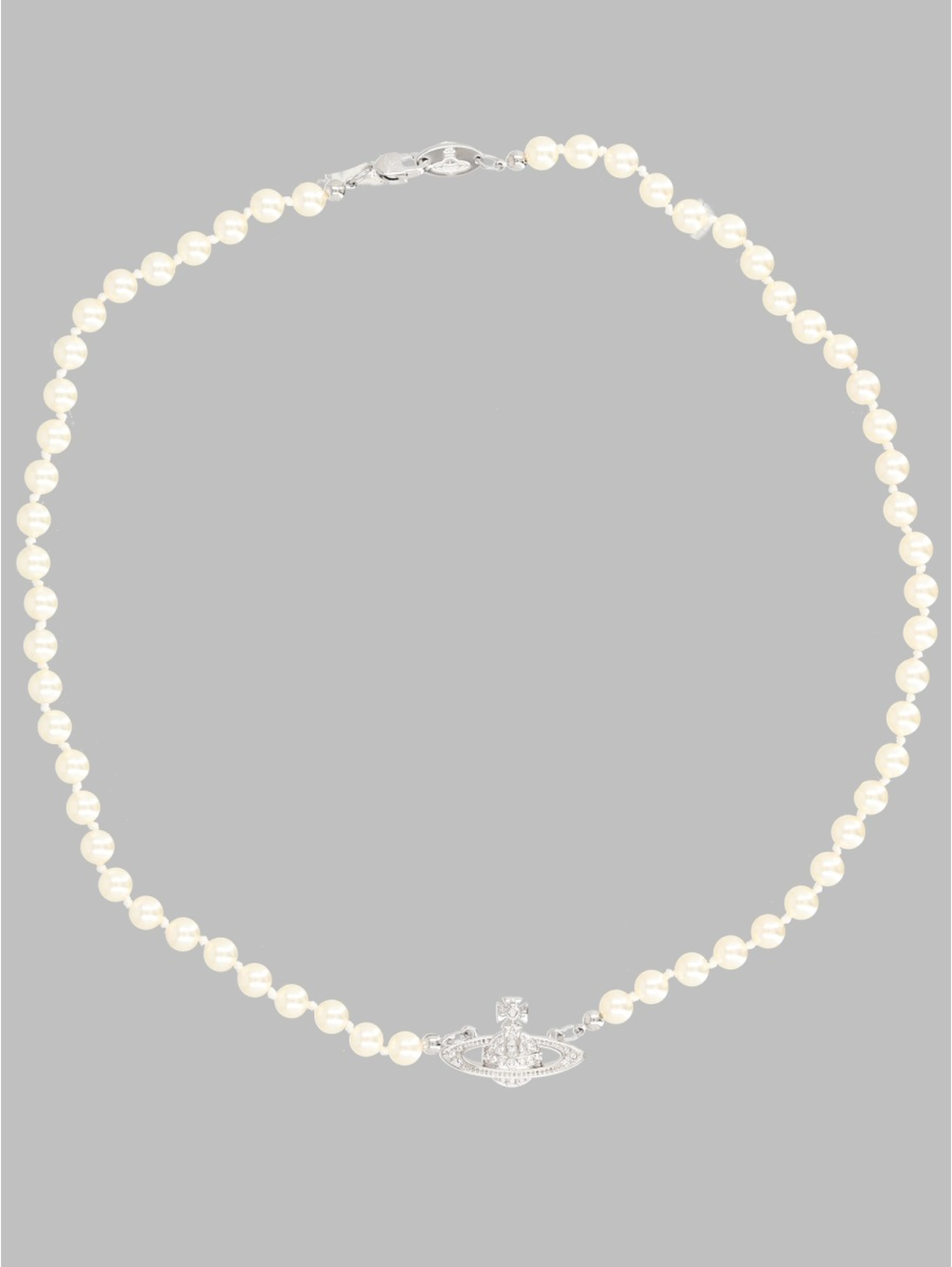 COLLANA DI PERLE CON ORB IN BASSO RILIEVO