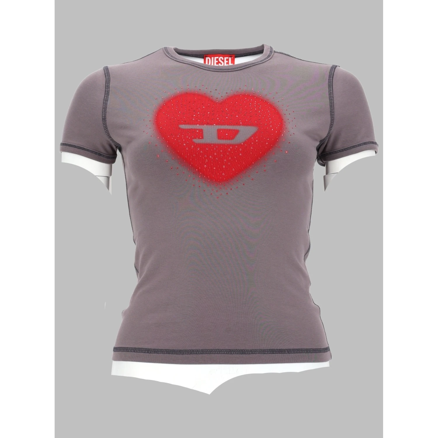 T-SHIRT CON STAMPA A CUORE E BORCHIE