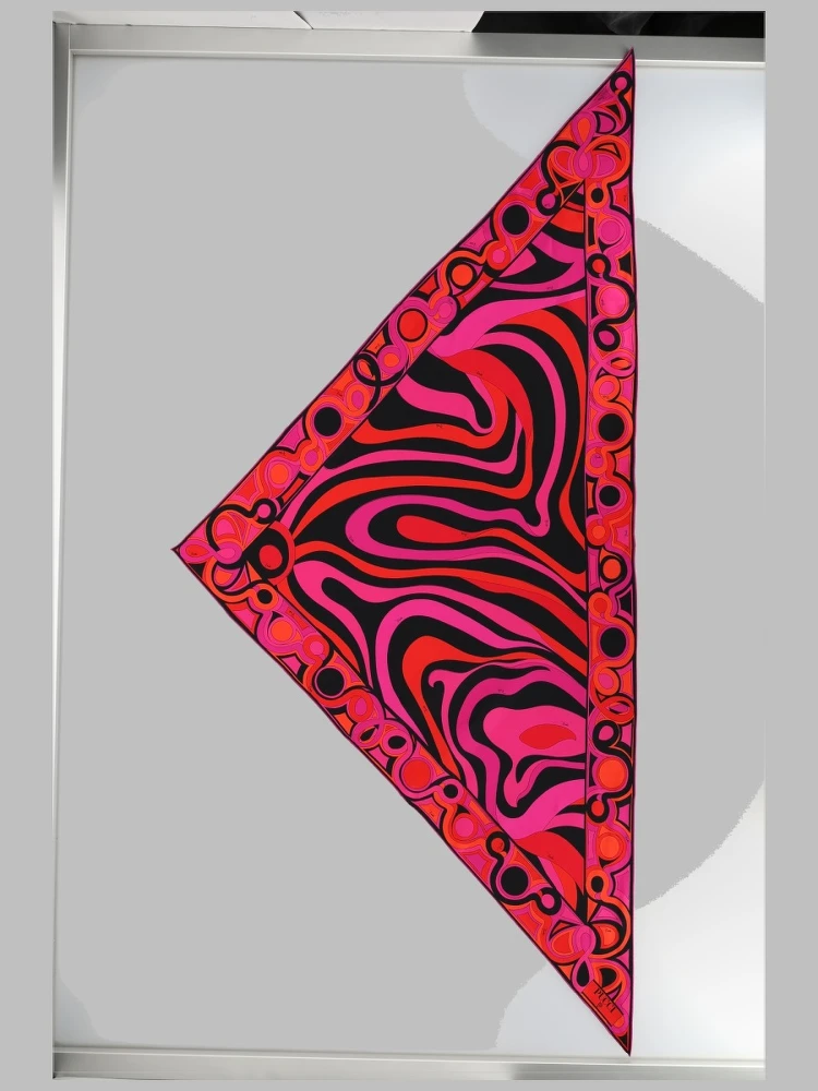 FOULARD A TRIANGOLO IN SETA