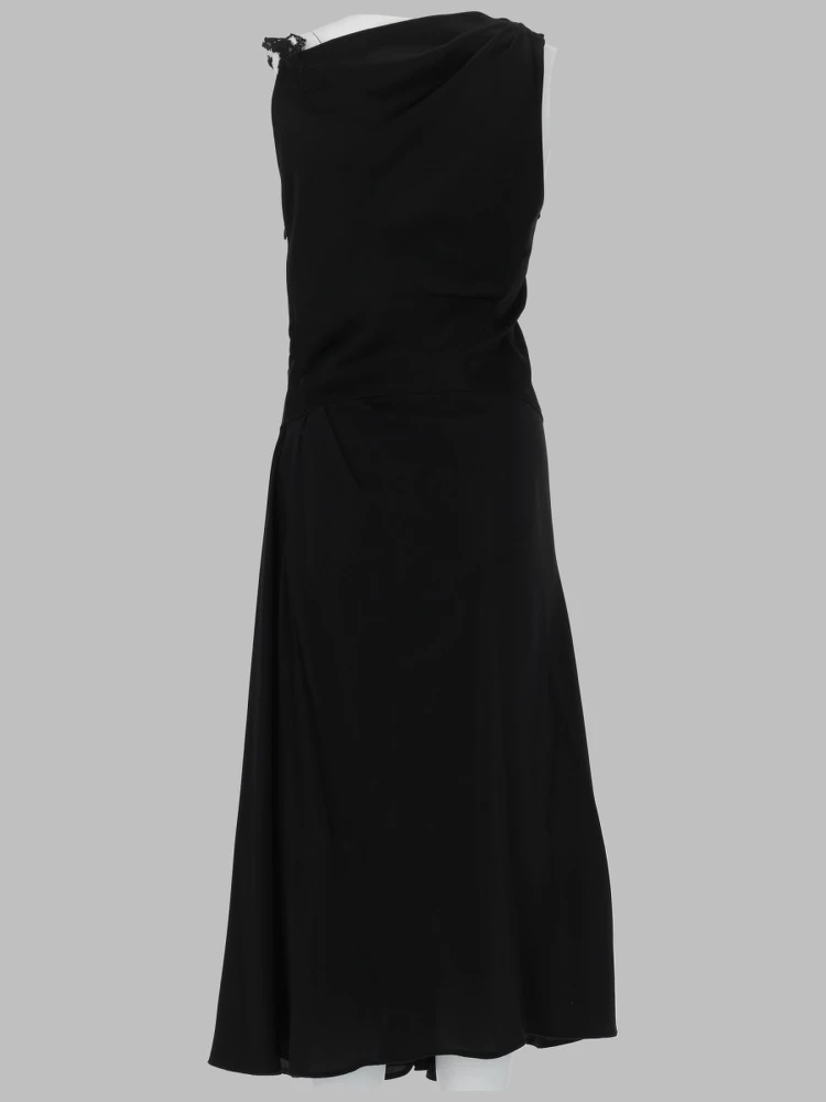 ABITO CON INSERTI IN PIZZO alternative