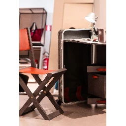 WORK STATION