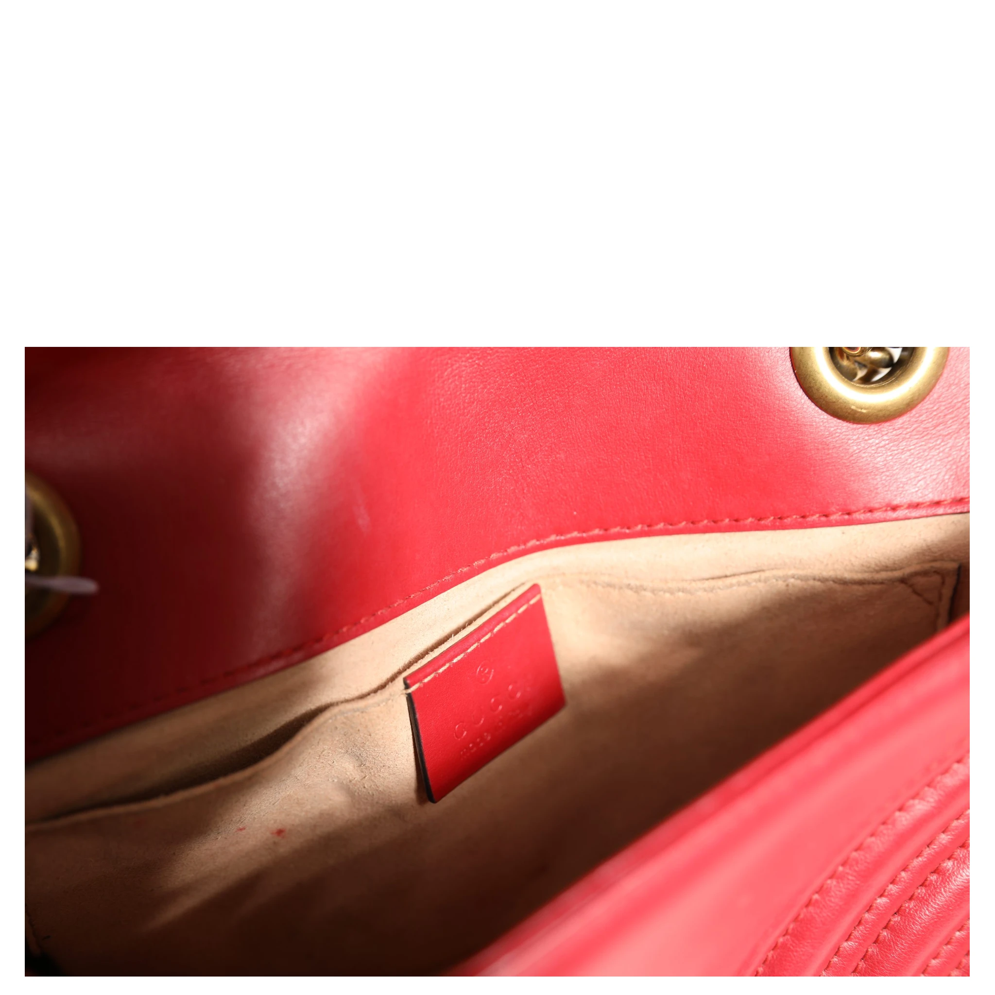 Marmont Small Shoulder Bag in Rosso Ancora Red Leather