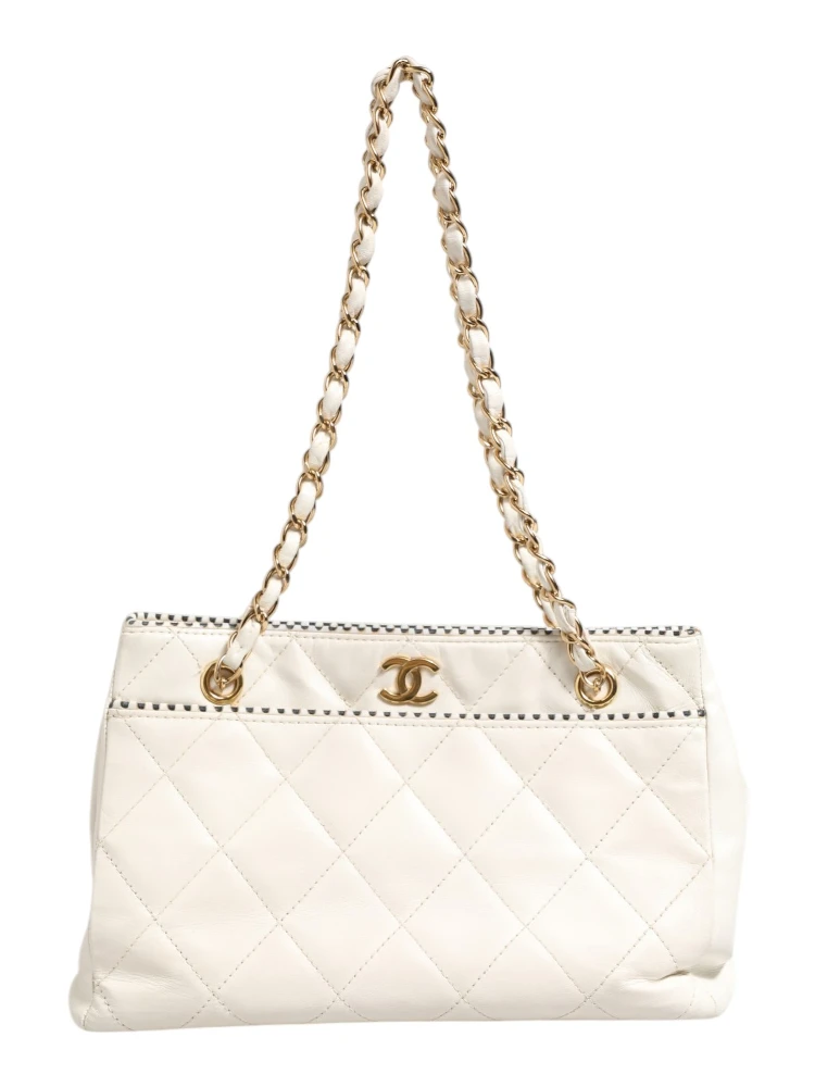 Shiny Calfskin Quilted Mini 22 White 1792563
