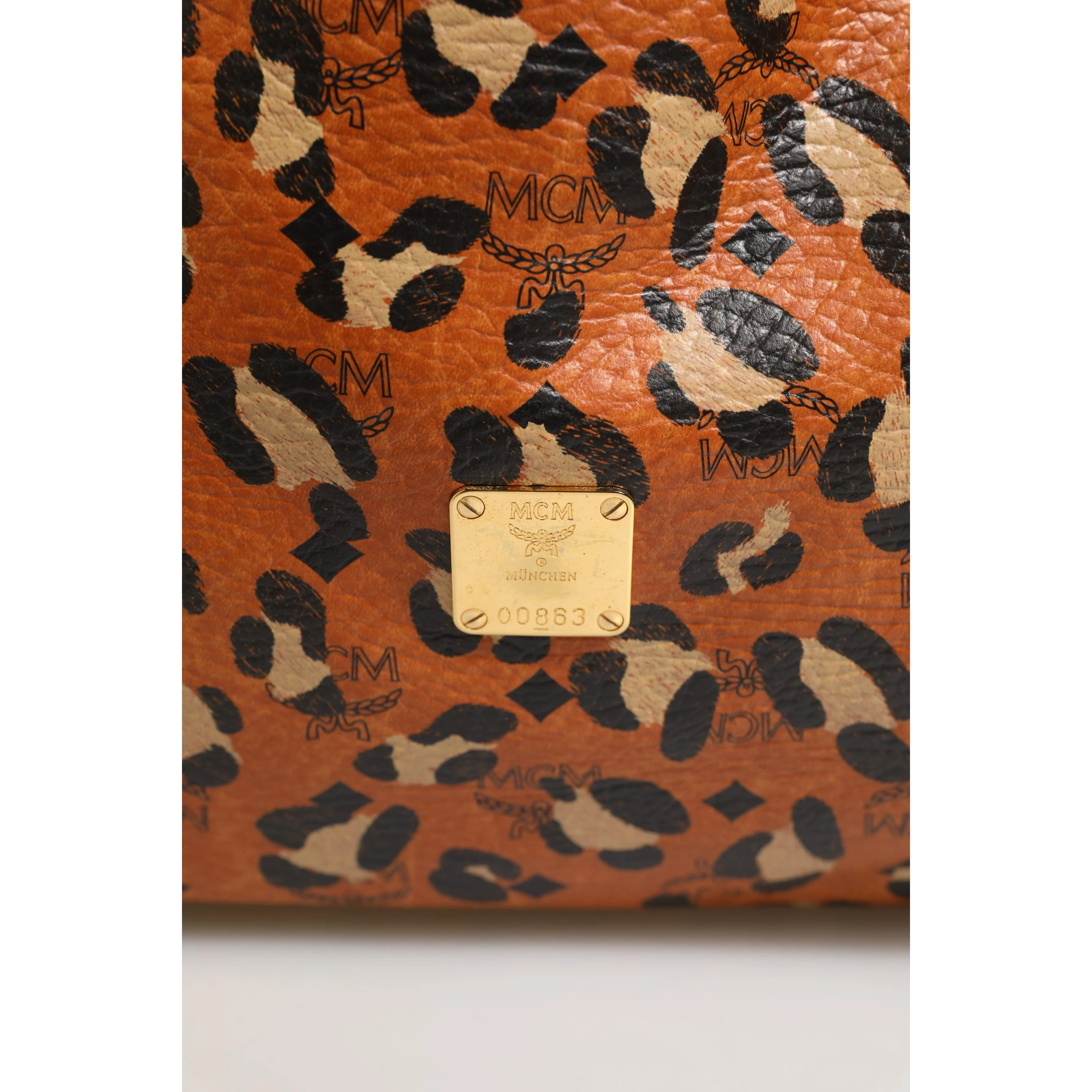 Visetos Leopard Aren Medium Shopper Tote