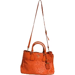 Vitello Daino Leather Tote Bag