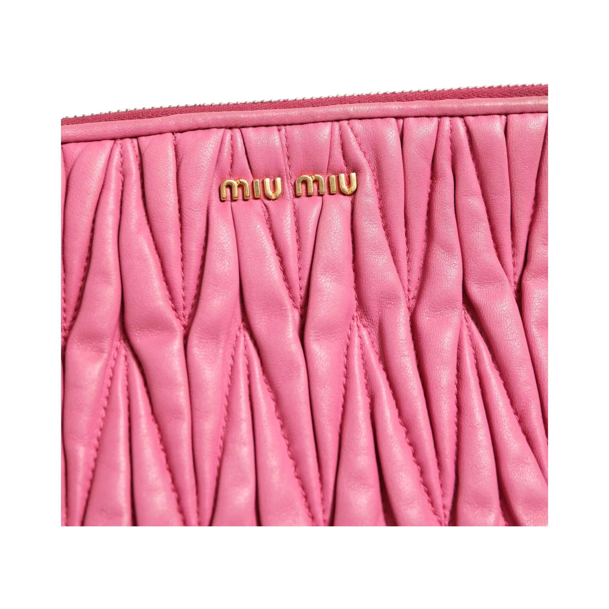 Matelassé Leather Shoulder Bag
