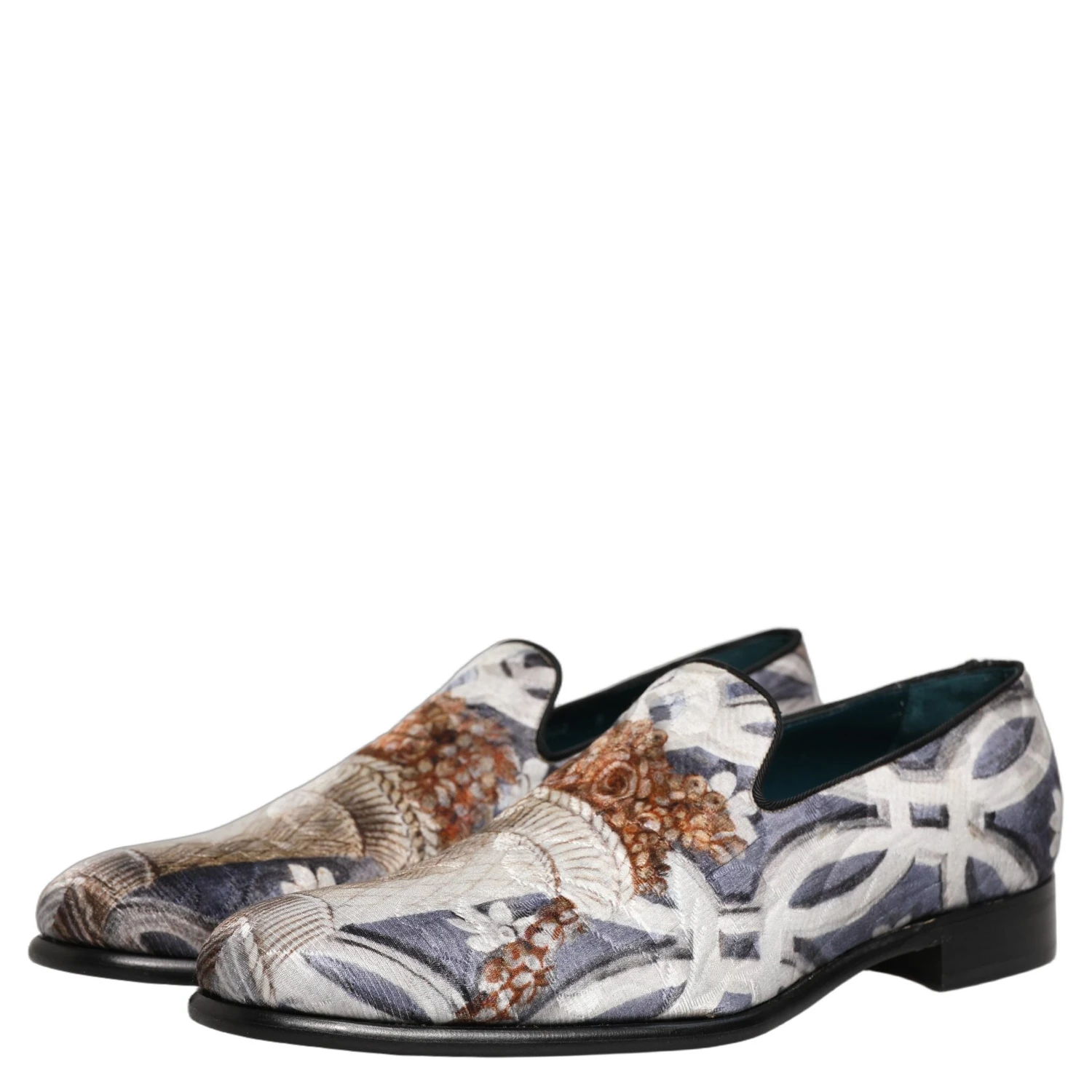 Multicolor Floral Tapestry Embroidery Loafer Shoes
