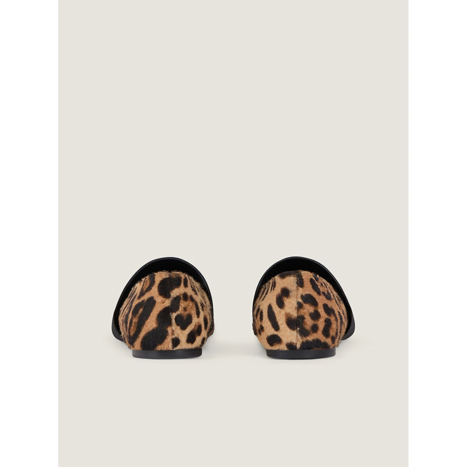 Givenchy Flat shoes