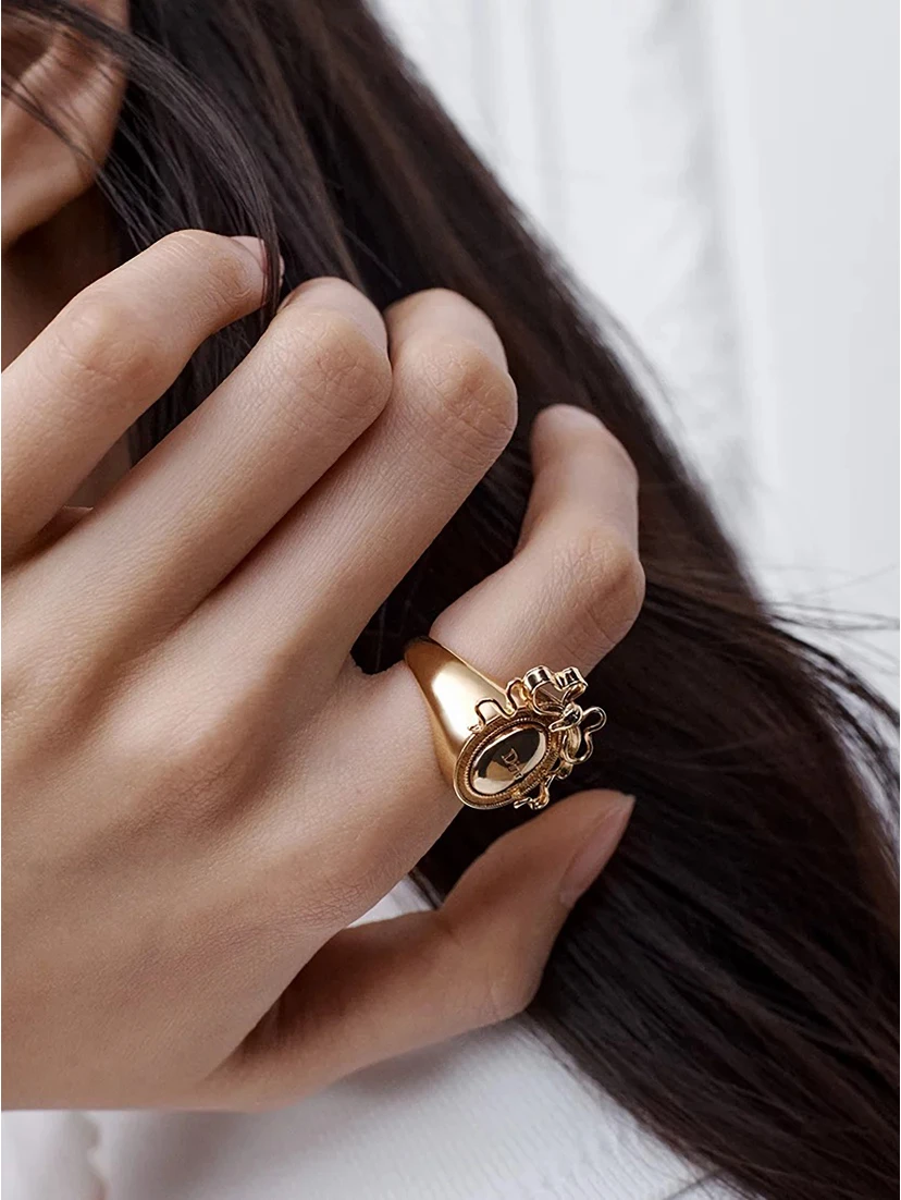 CHRISTIAN DIOR ring