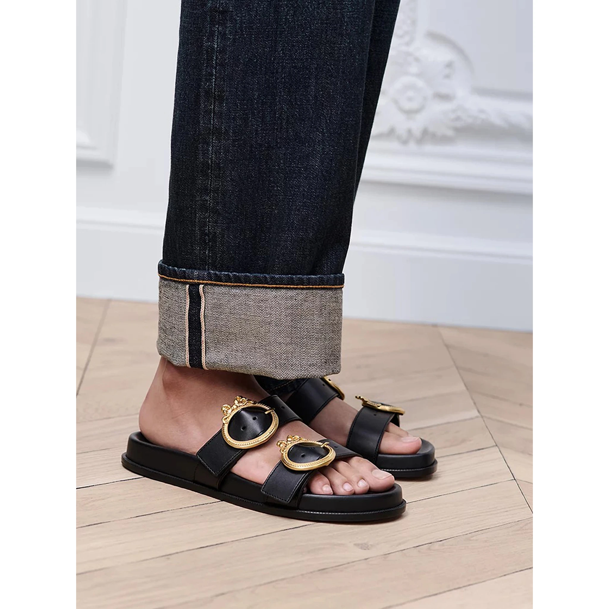 CHRISTIAN DIOR slippers