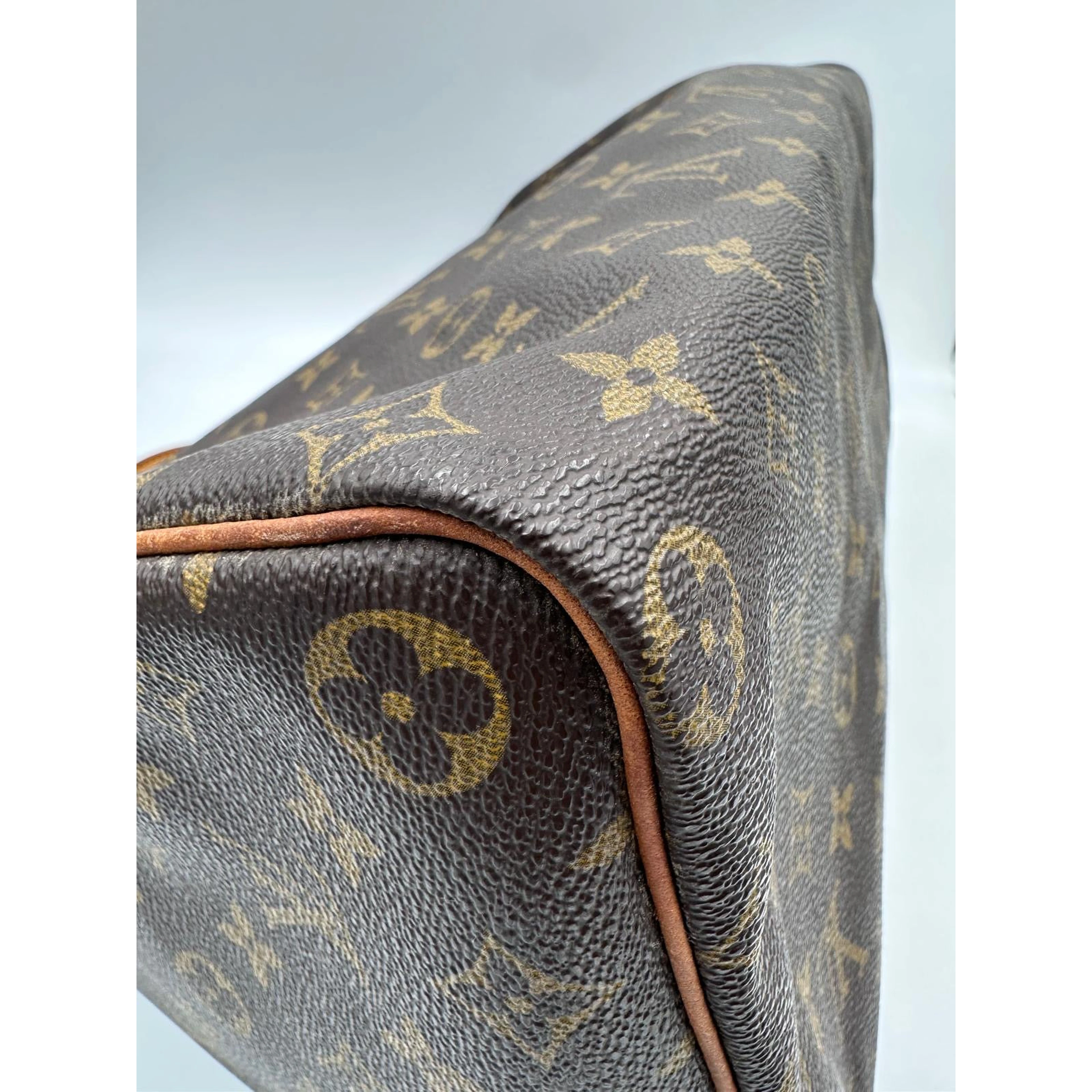 LOUIS VUITTON Speedy 40 Monogram Handbag