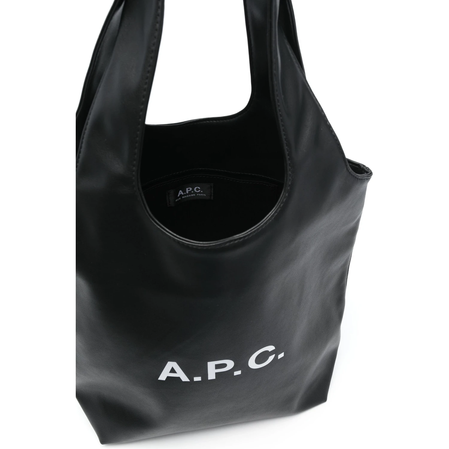أكياس APC
