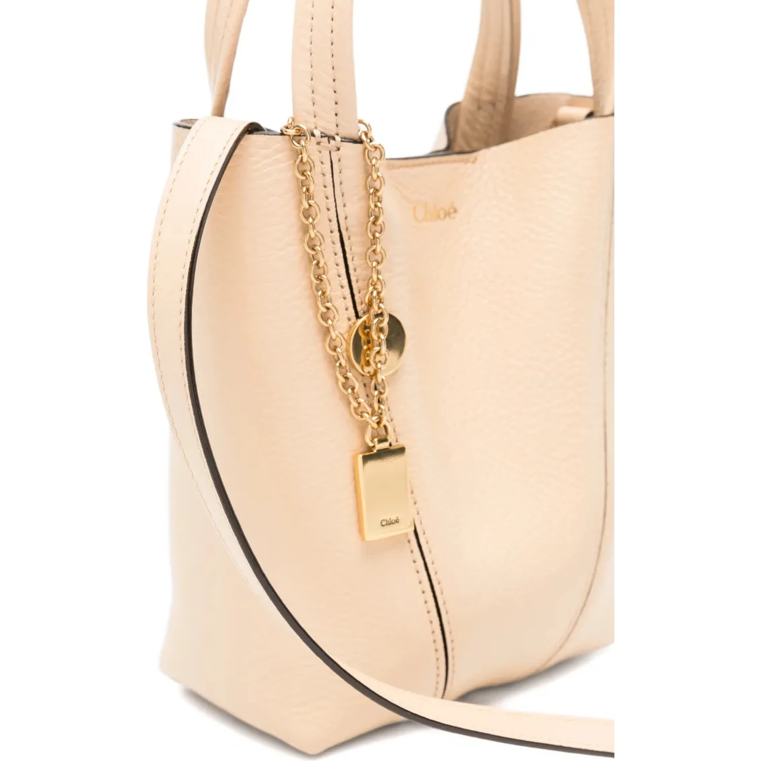 Chloè