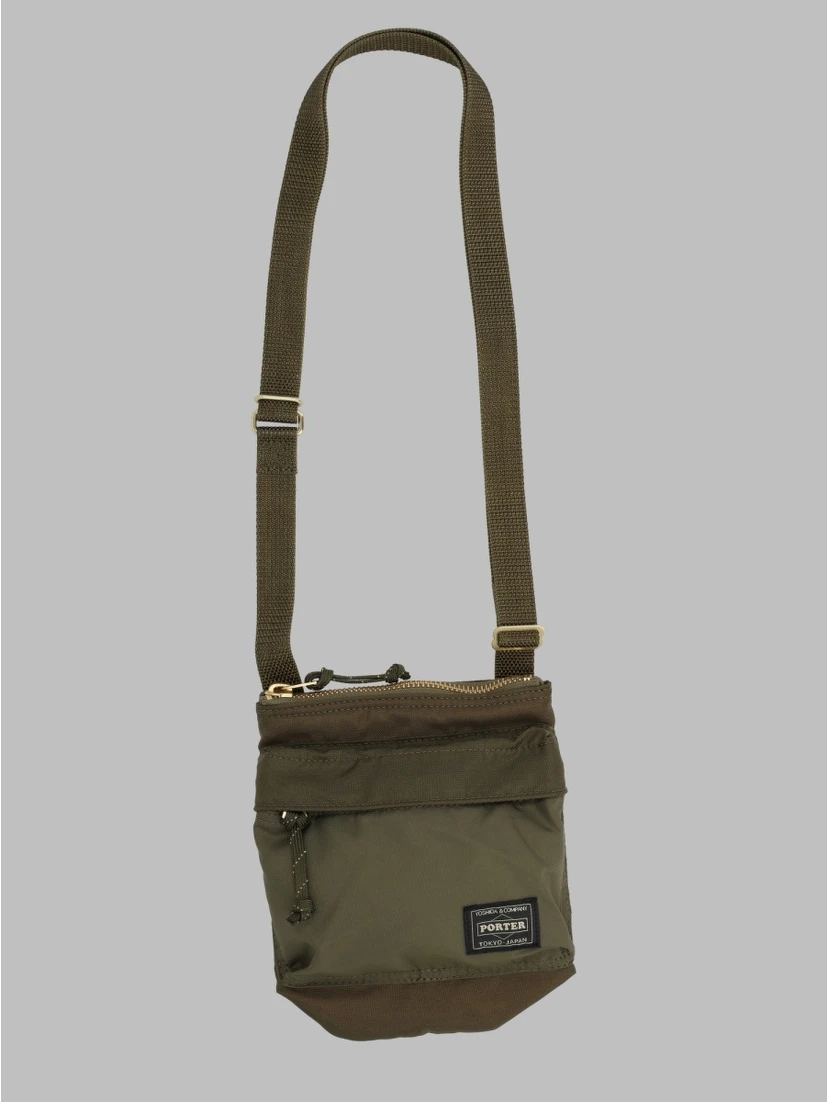 BORSA A TRACOLLA "FORCE"