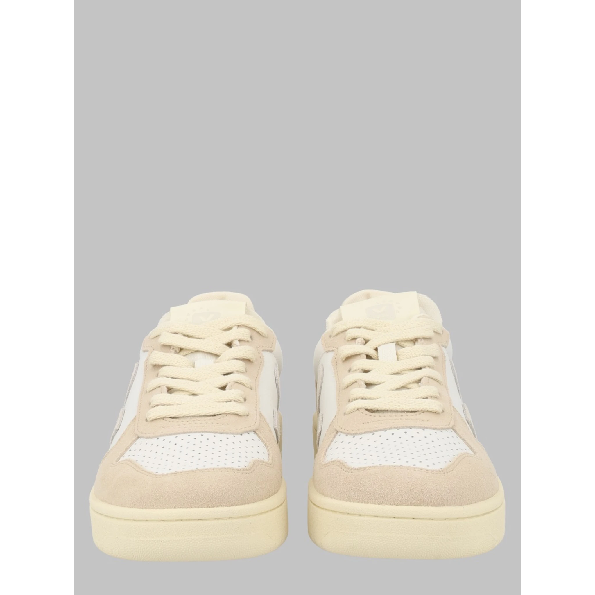 SNEAKER "V-82"
