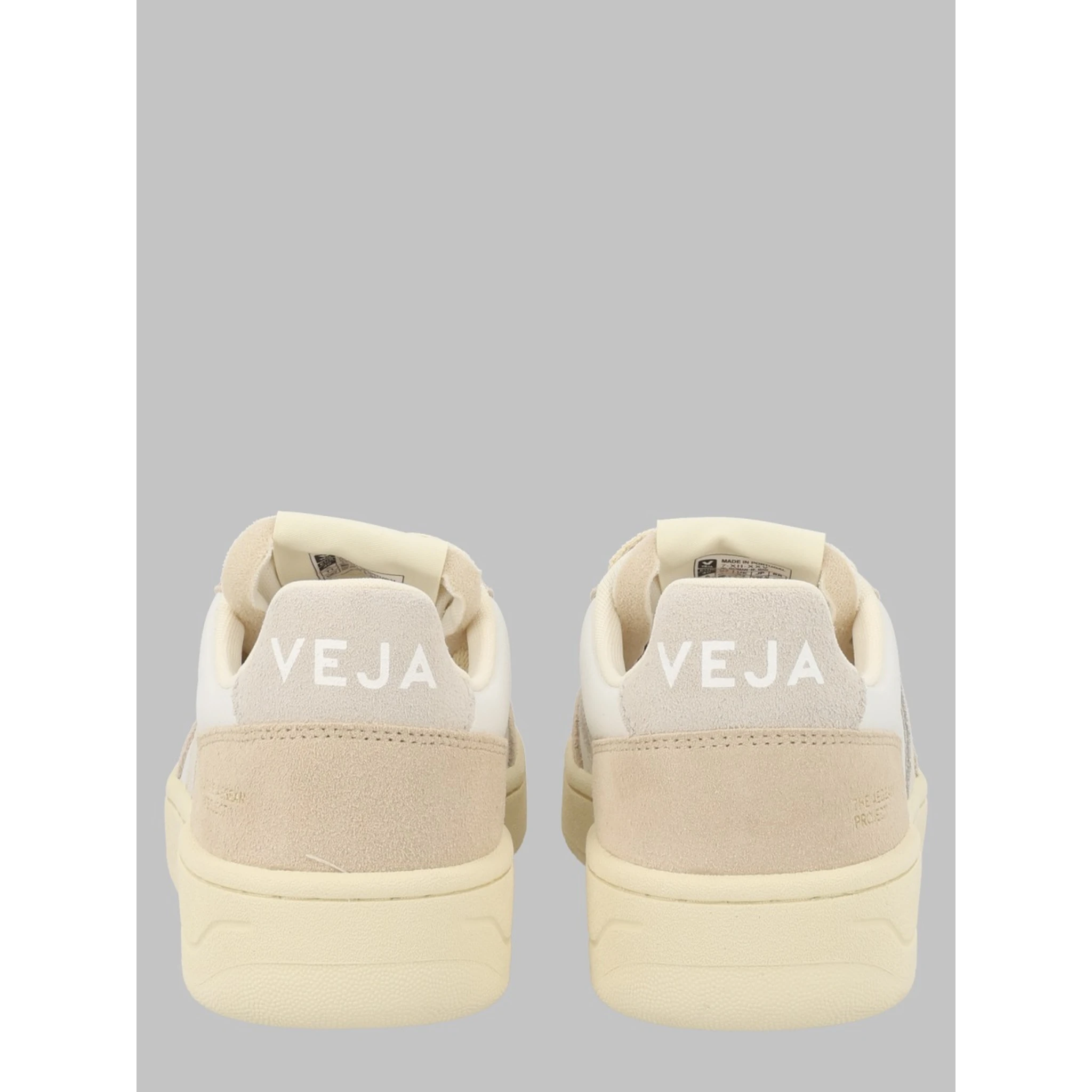 SNEAKER "V-82"