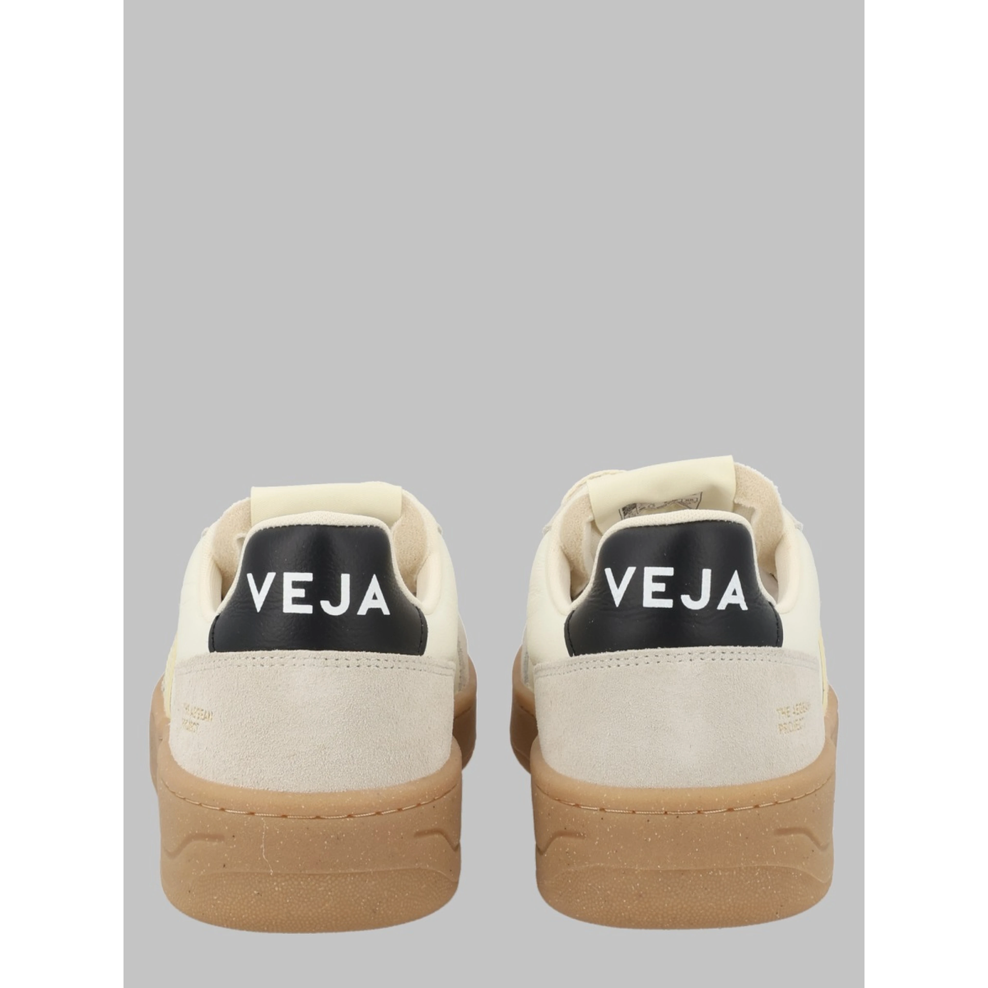 SNEAKER "V-82"