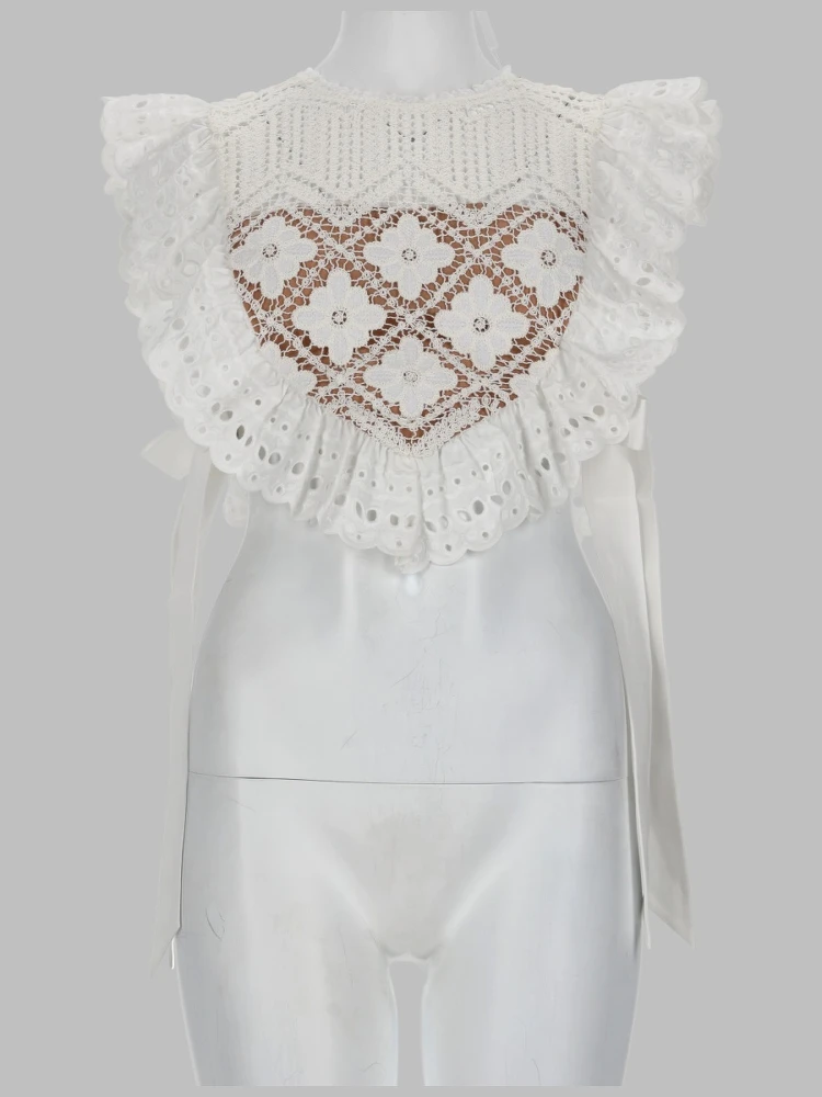 CROPTOP IN CROCHET CON INSERTI IN PIZZO