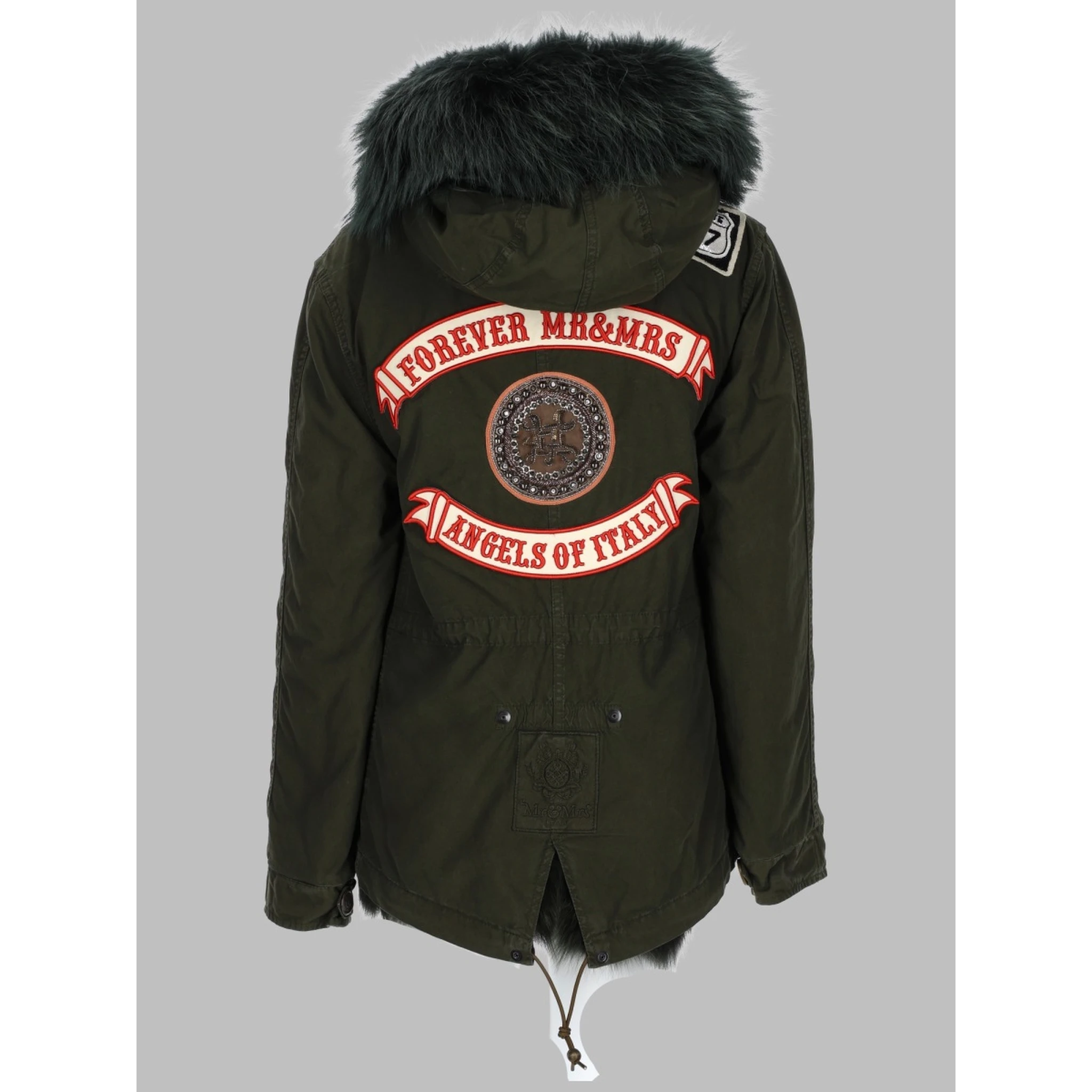 patches logo parka