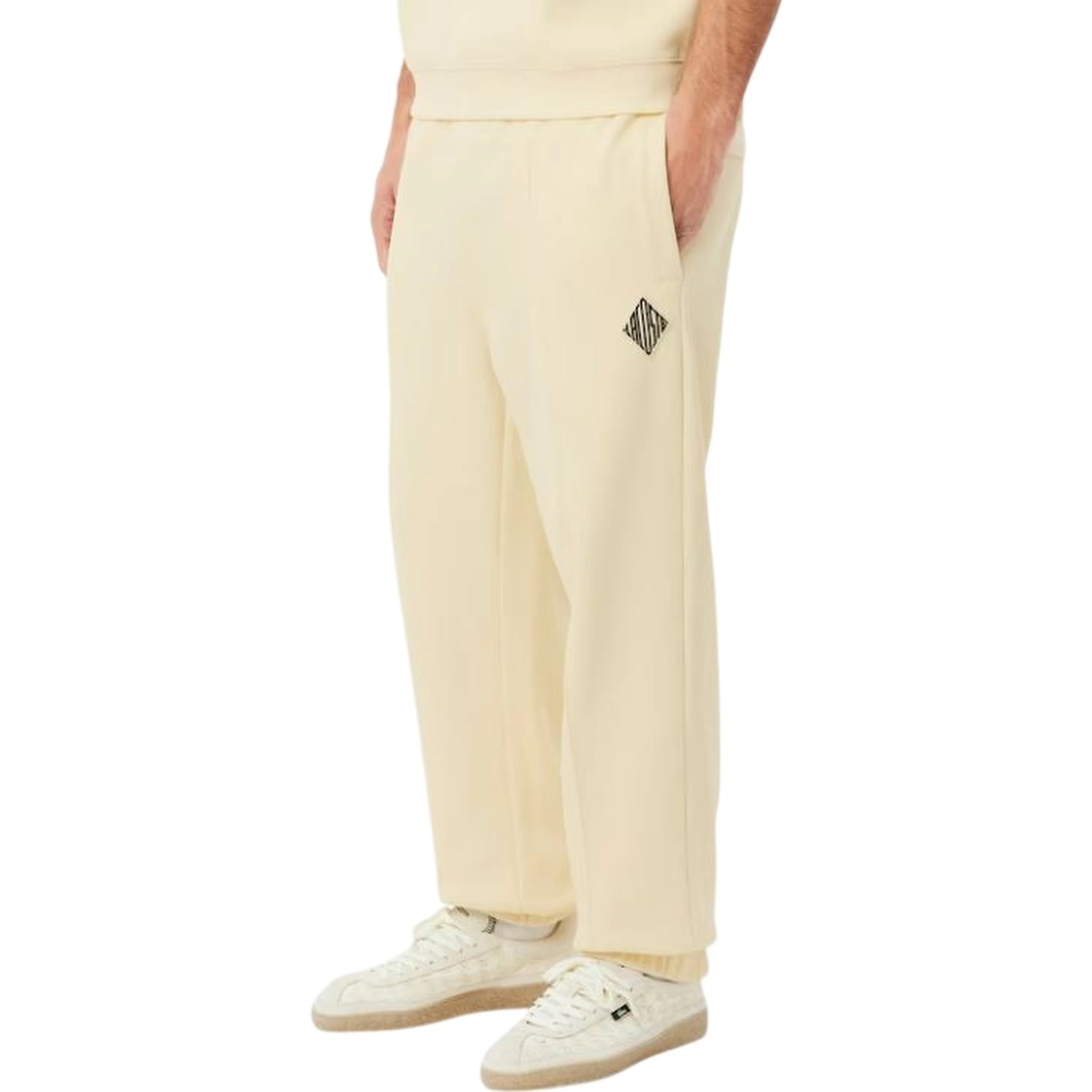 Lacoste RTW... Cream