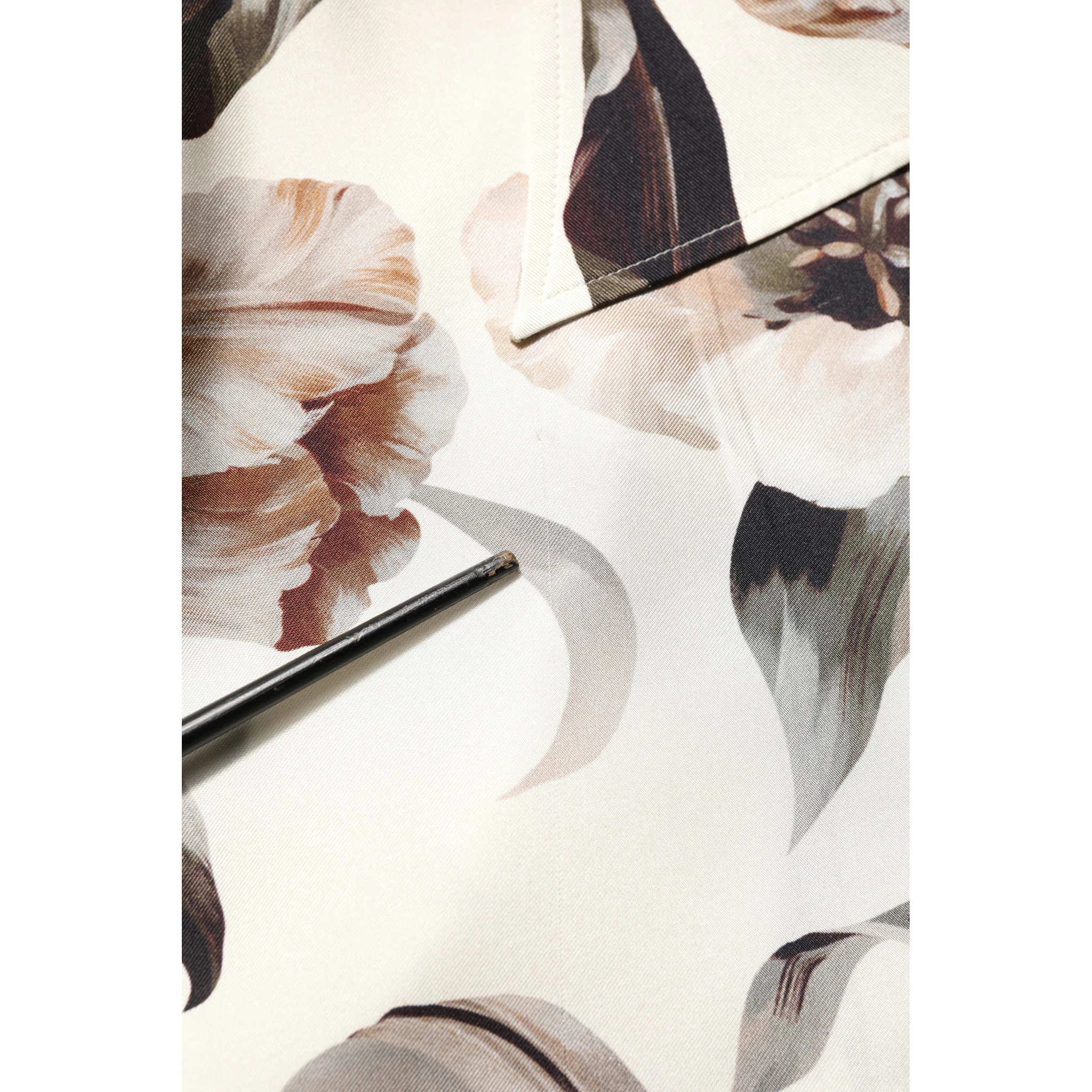 Beige Tulip Print Silk Short Sleeves Shirt