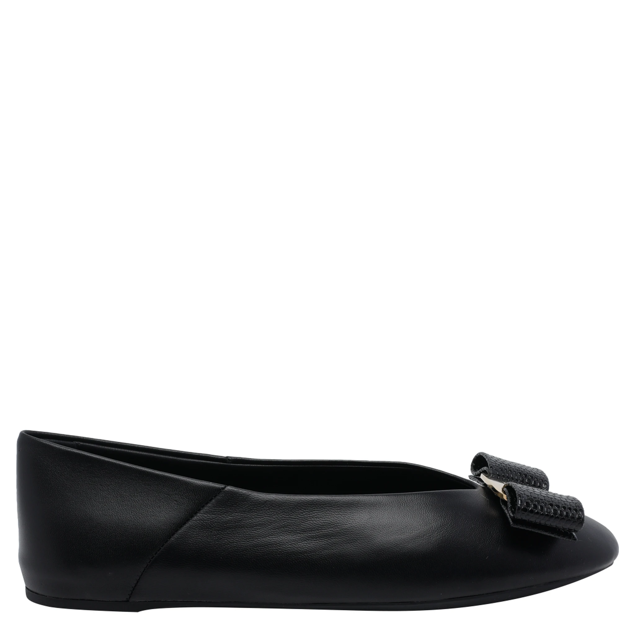 Ferragamo Flat shoes Black