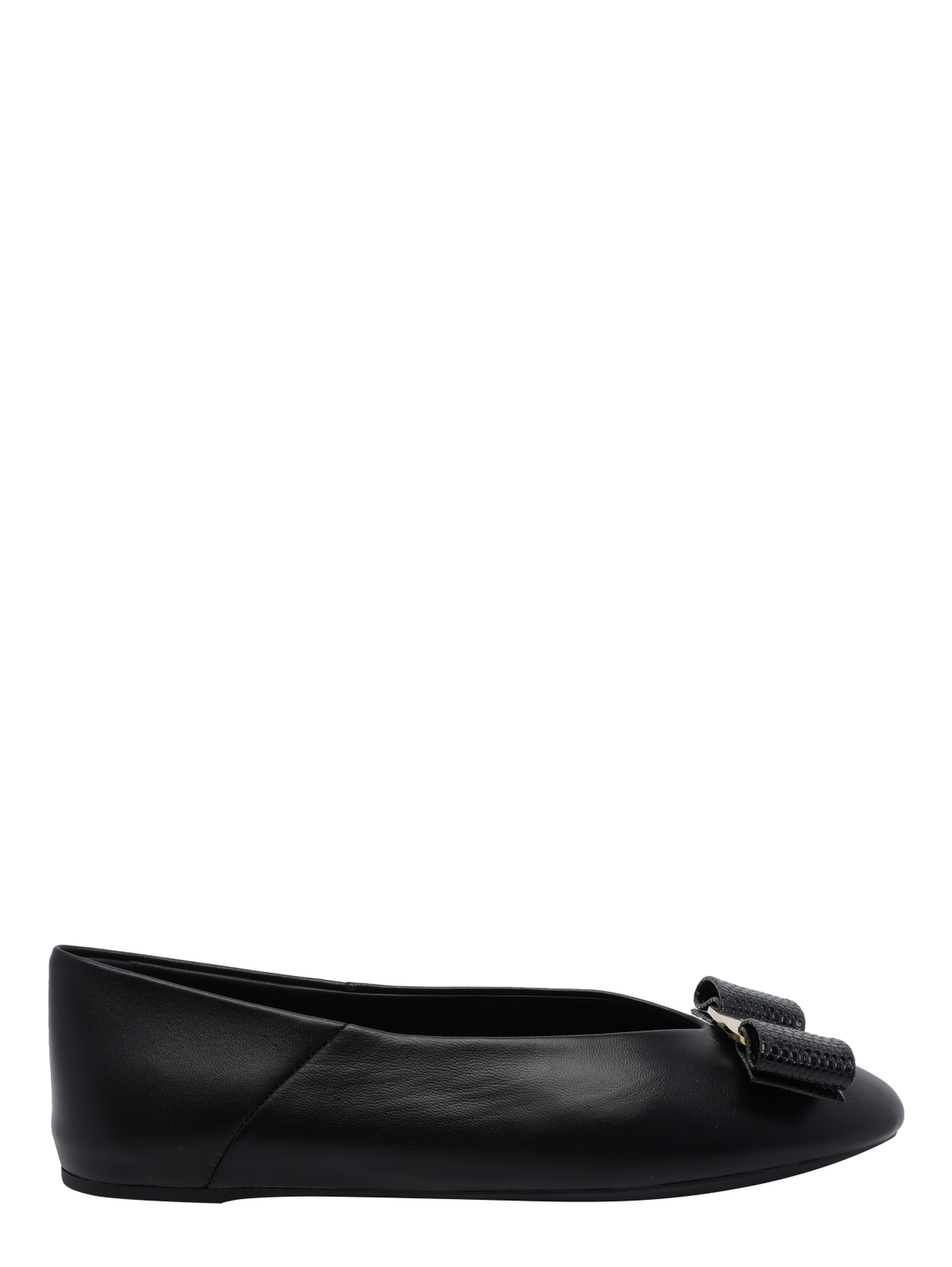 Ferragamo Flat shoes Black
