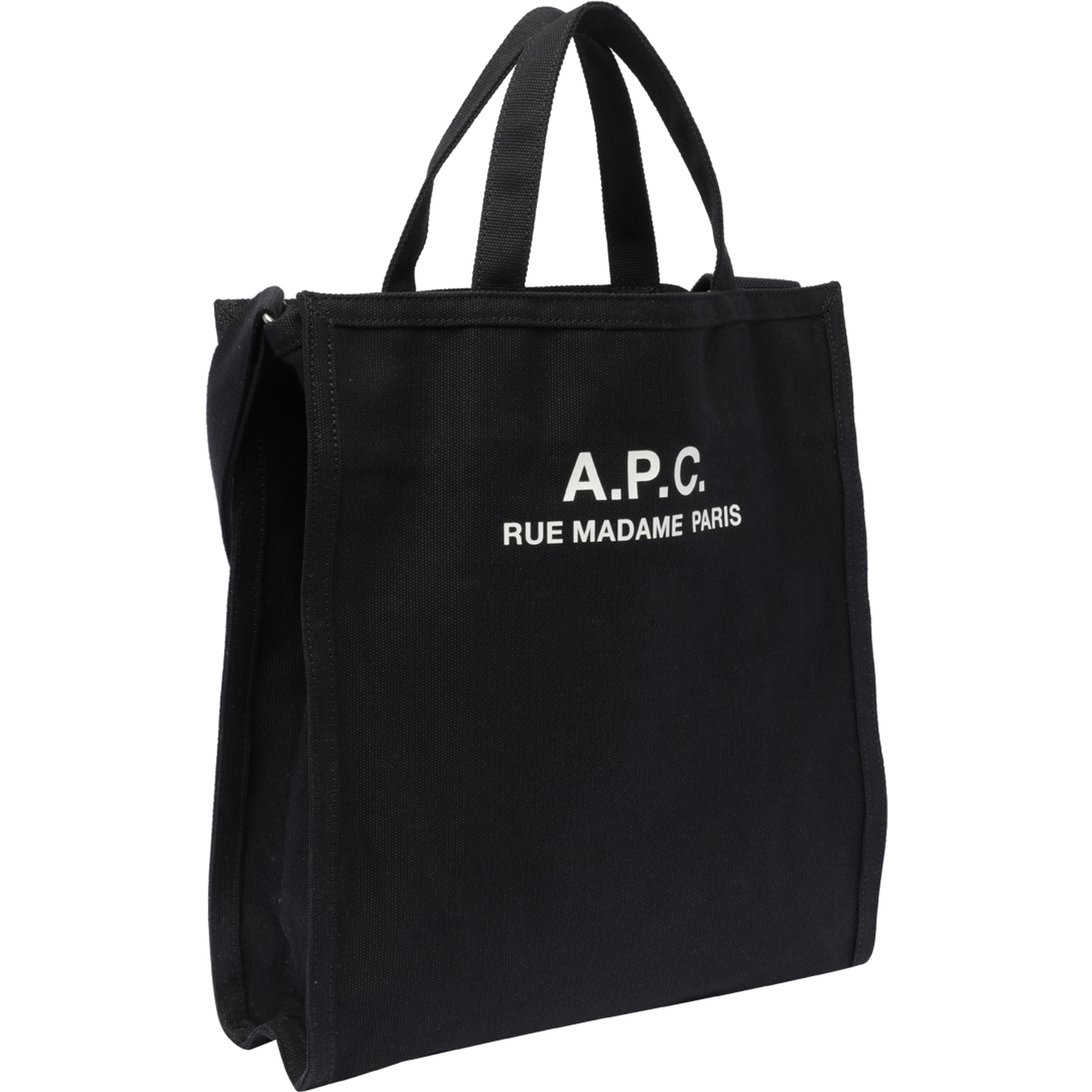 حقائب APC.. سوداء