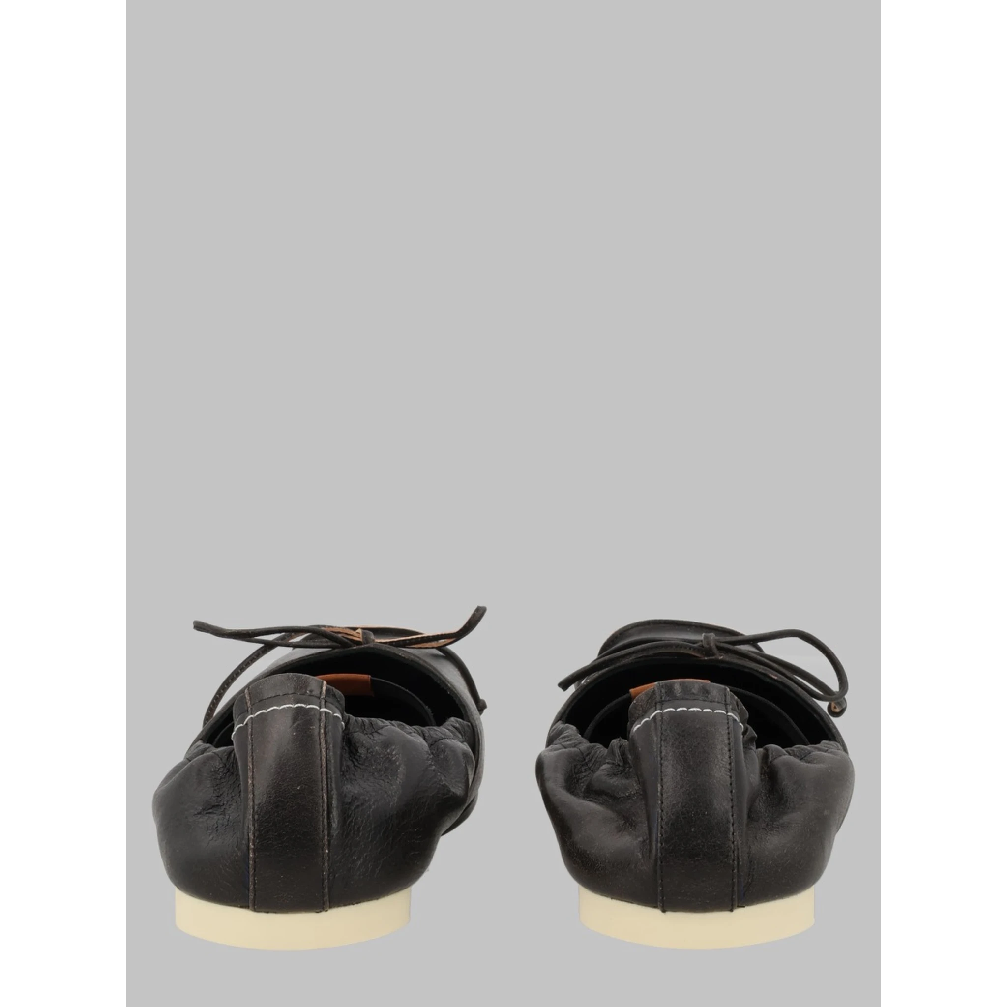BALLERINA IN PELLE CON PUNTA SQUADRATA