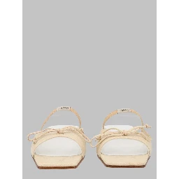 SANDALO SLINGBACK CON DETTAGLIO A FIOCCO