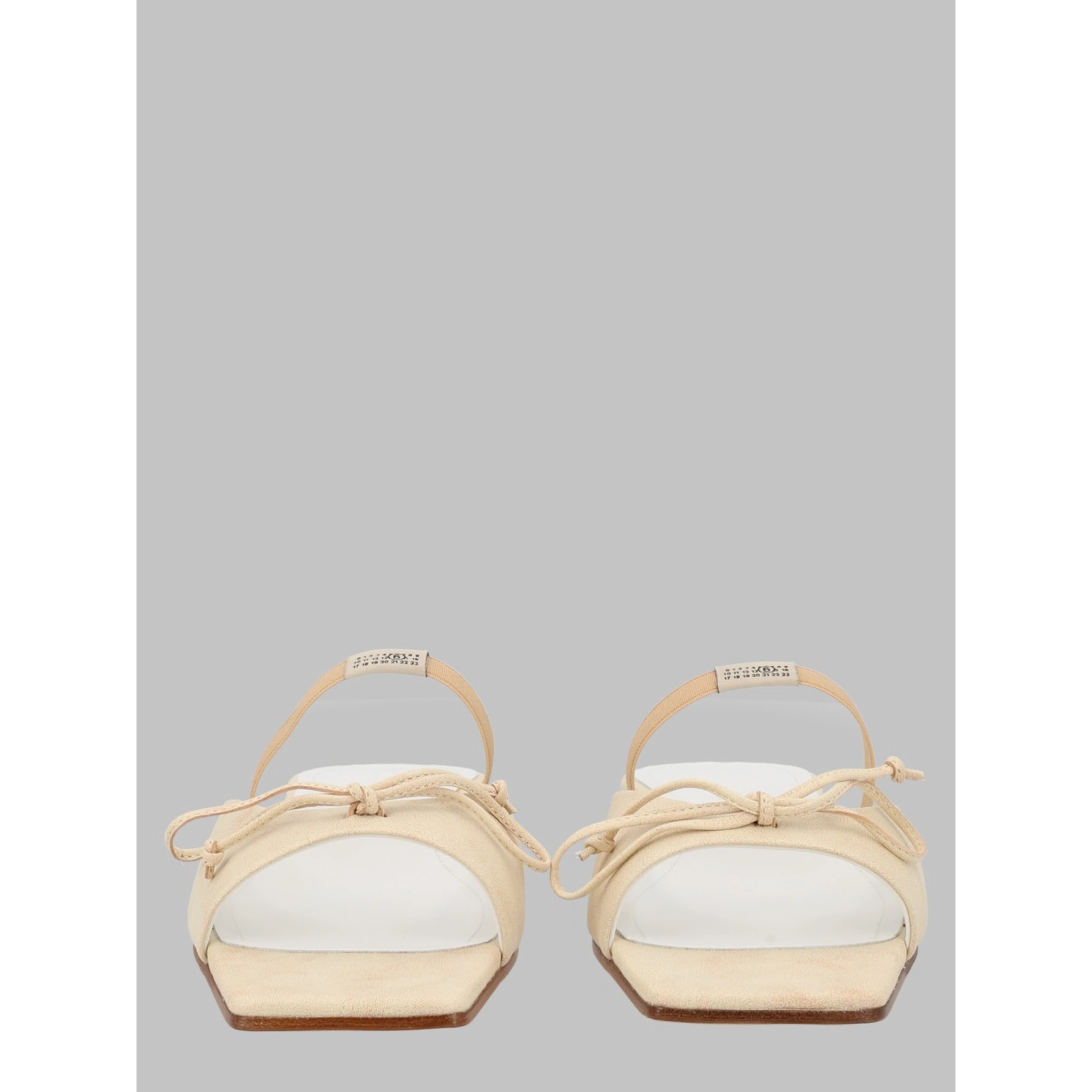 SANDALO SLINGBACK CON DETTAGLIO A FIOCCO